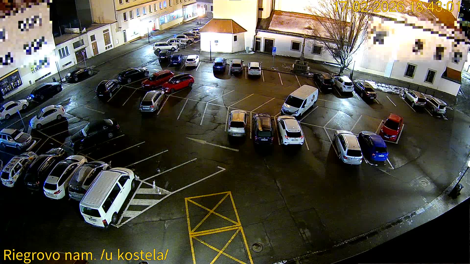 Kroměříž - Riegrovo Náměstí (Rieger Square) Live Cam - Kromeriz, Zlin, Czechia