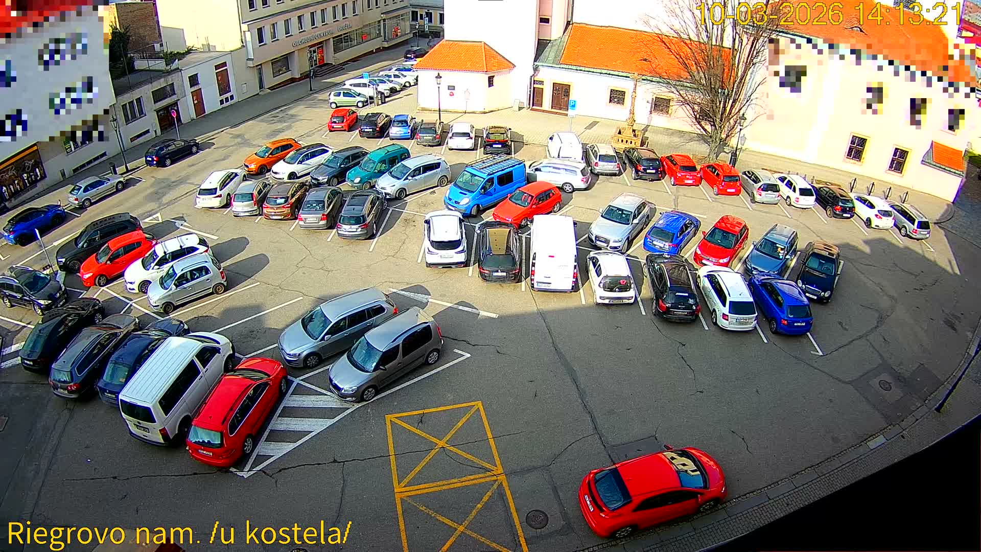 Kroměříž - Riegrovo Náměstí (Rieger Square) Live Cam - Kromeriz, Zlin, Czechia