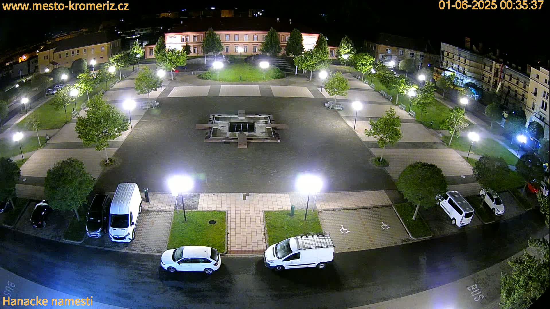 Kroměříž - Hanácké Náměstí Square Live Cam - Kromeriz, Zlin, Czechia