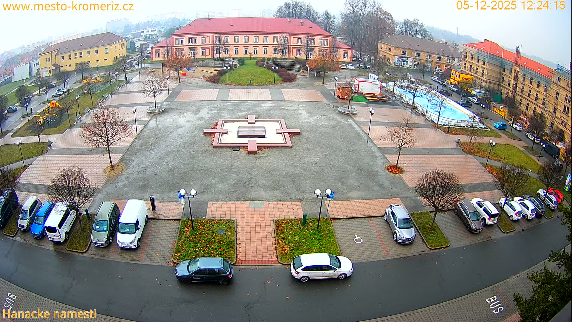 Kroměříž - Hanácké Náměstí Square Live Cam - Kromeriz, Zlin, Czechia
