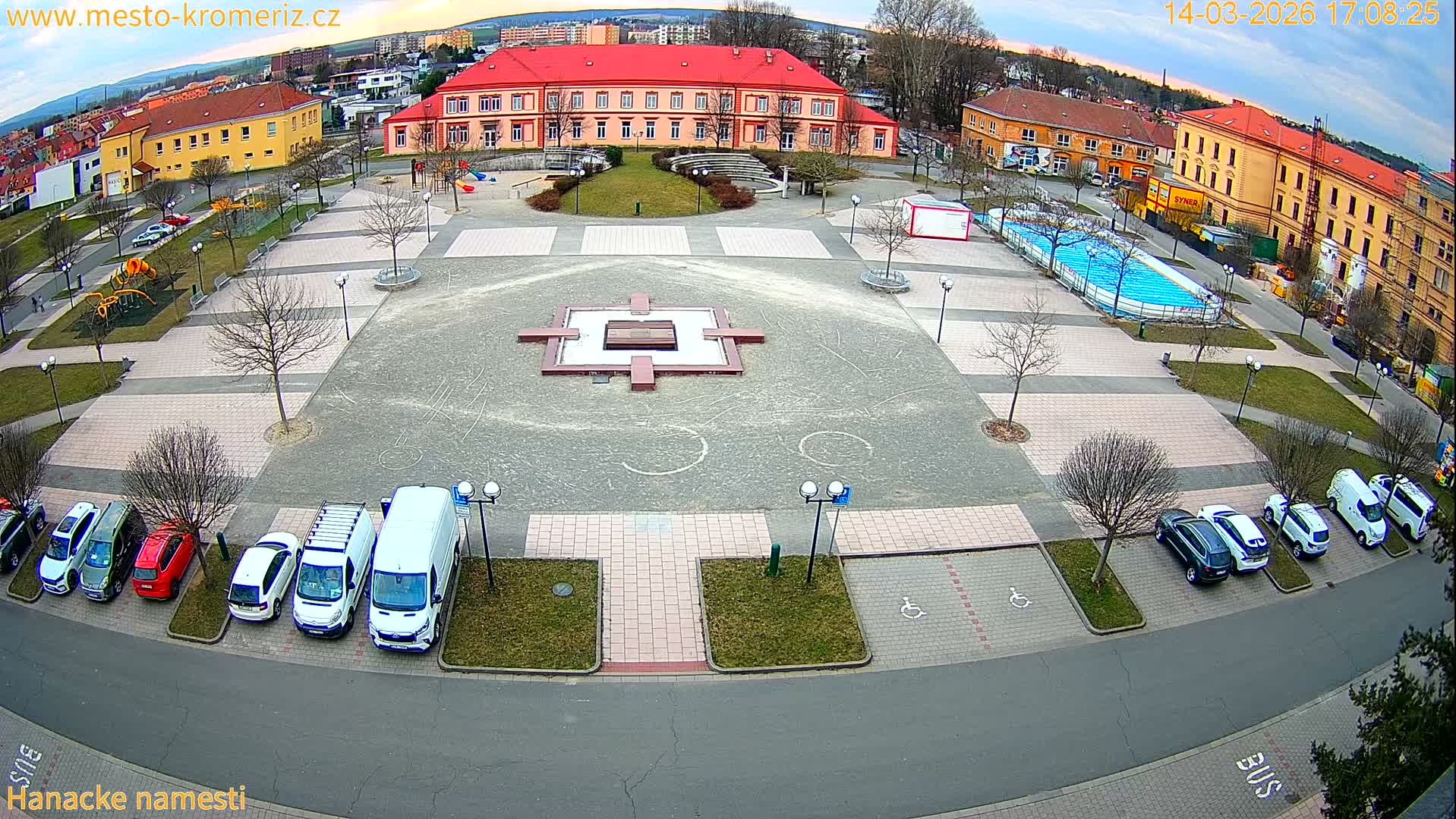 Kroměříž - Hanácké Náměstí Square Live Cam - Kromeriz, Zlin, Czechia