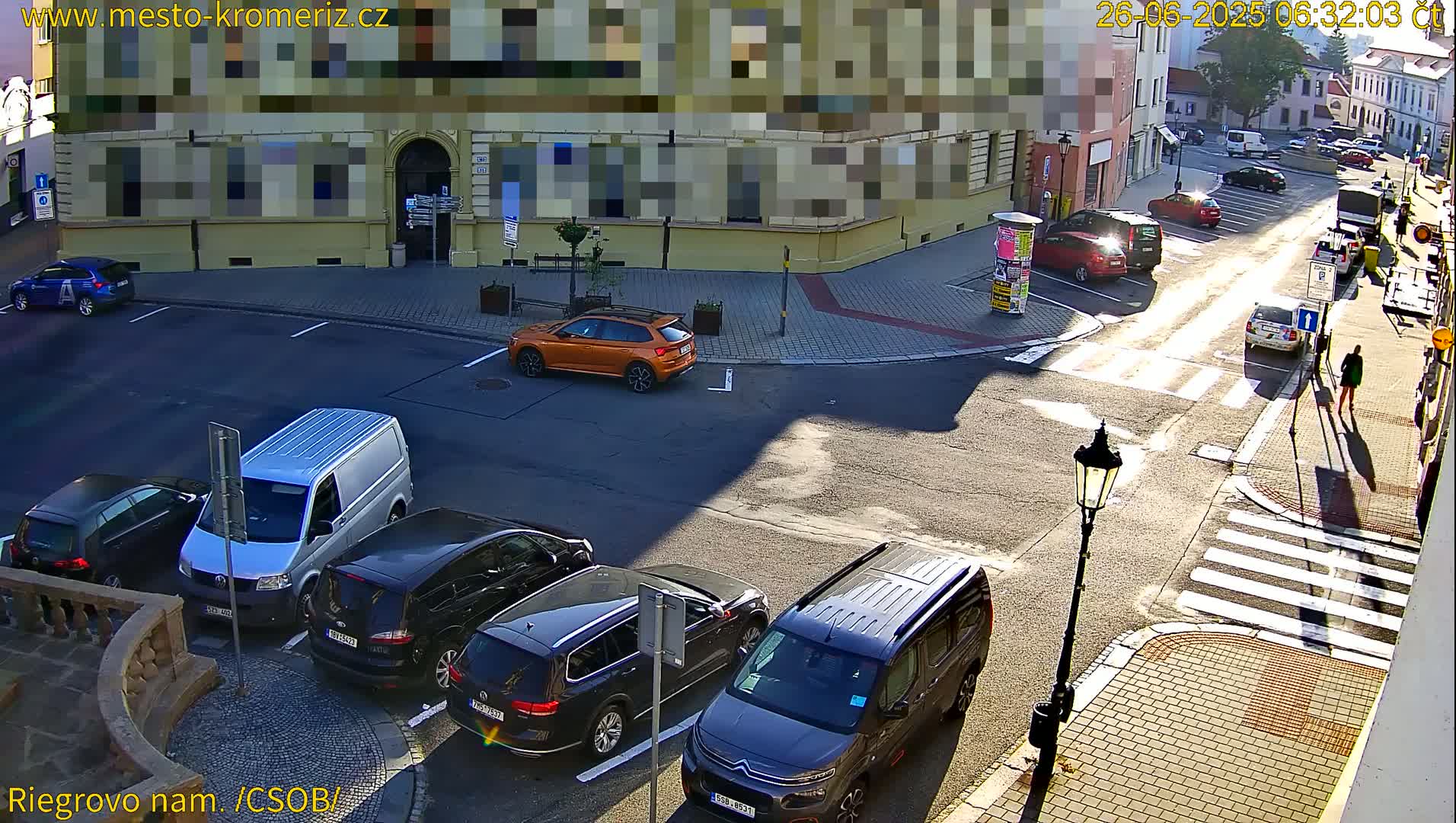 Kroměříž , Riegrovo Street CSOB Junction Live Cam - Kromeriz, Zlin, Czechia