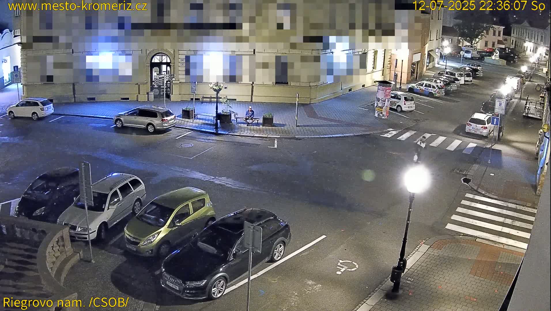 Kroměříž , Riegrovo Street CSOB Junction Live Cam - Kromeriz, Zlin, Czechia