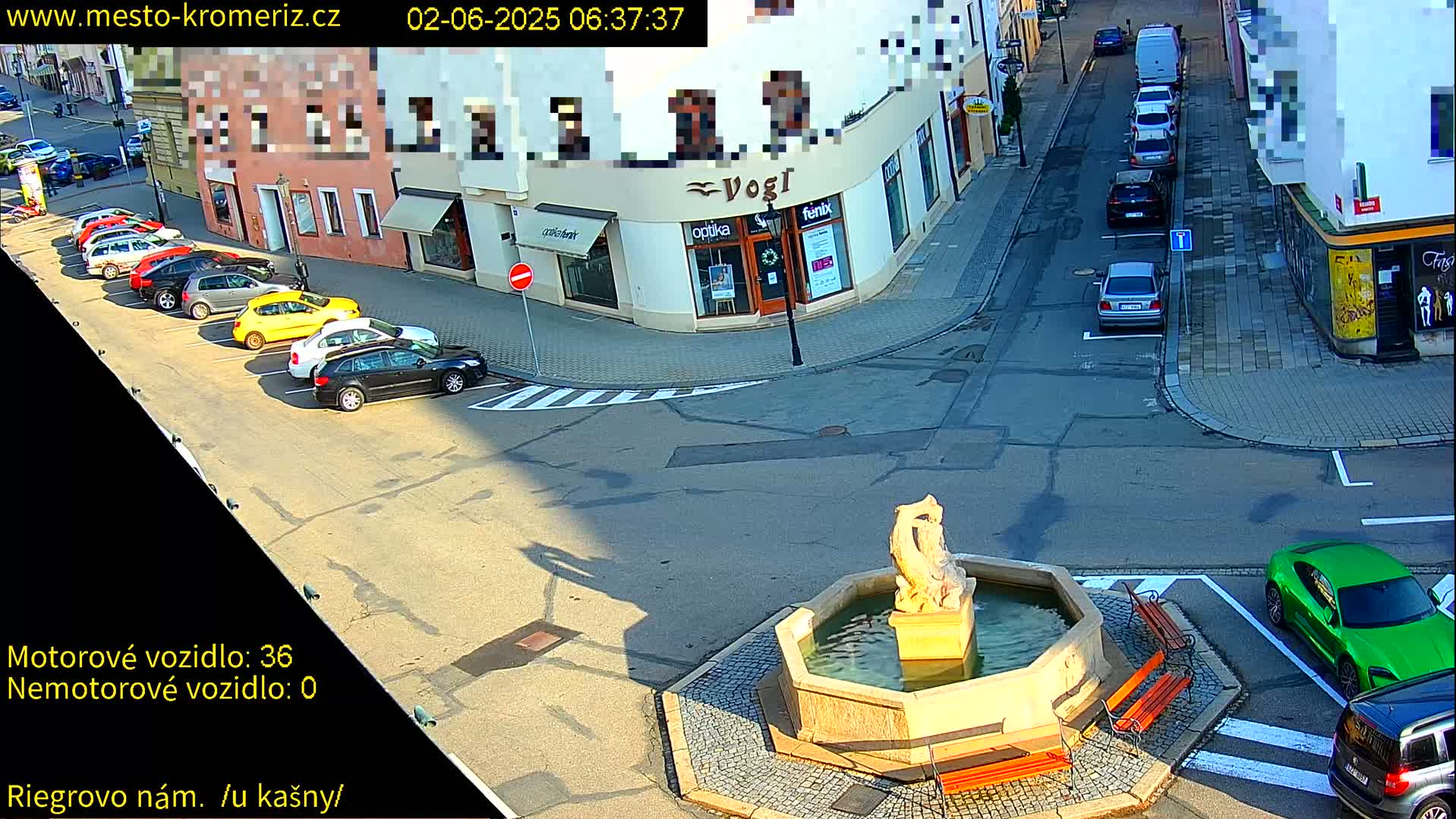 Kroměříž - Riegrovo Náměstí Fountain (Rieger Square) Live Cam - Kromeriz, Zlin, Czechia