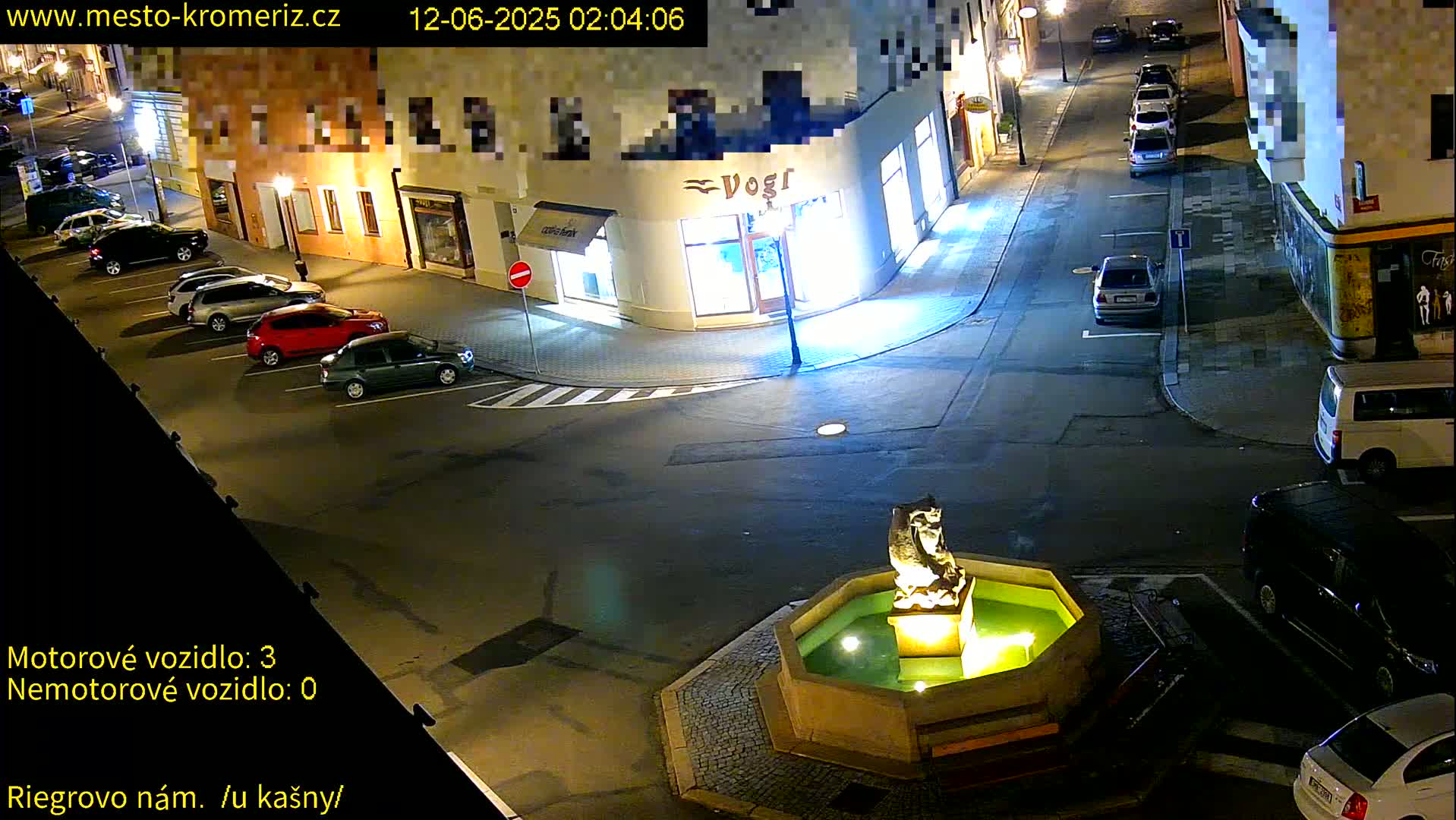 Kroměříž - Riegrovo Náměstí Fountain (Rieger Square) Live Cam - Kromeriz, Zlin, Czechia
