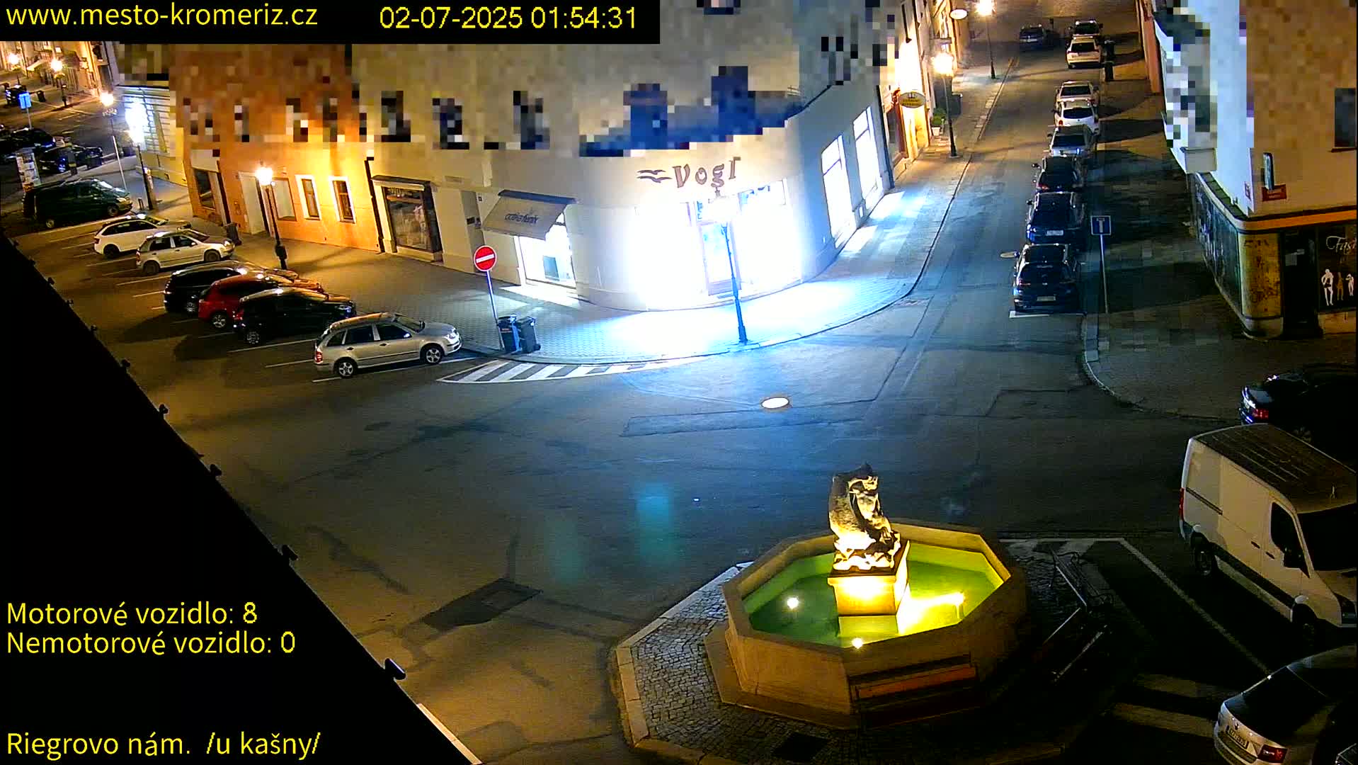 Kroměříž - Riegrovo Náměstí Fountain (Rieger Square) Live Cam - Kromeriz, Zlin, Czechia