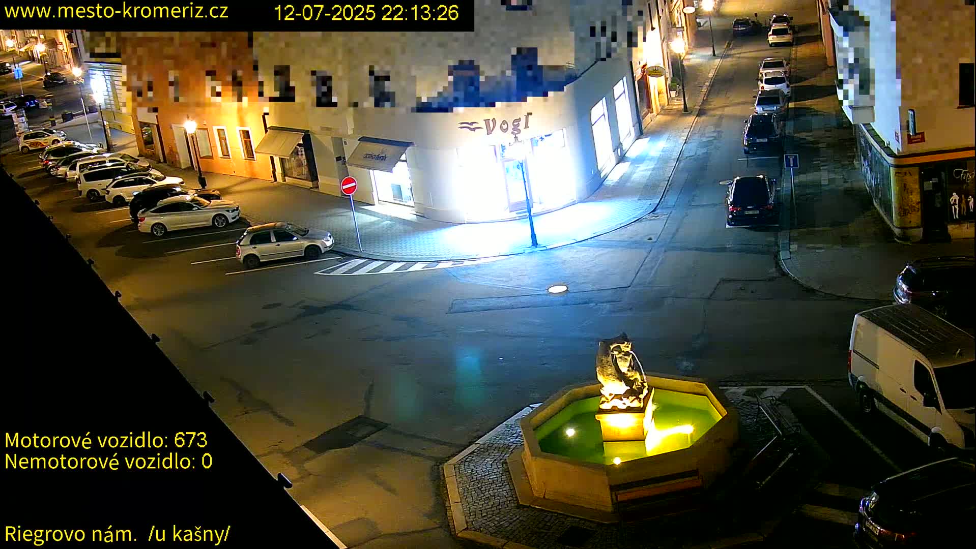 Kroměříž - Riegrovo Náměstí Fountain (Rieger Square) Live Cam - Kromeriz, Zlin, Czechia