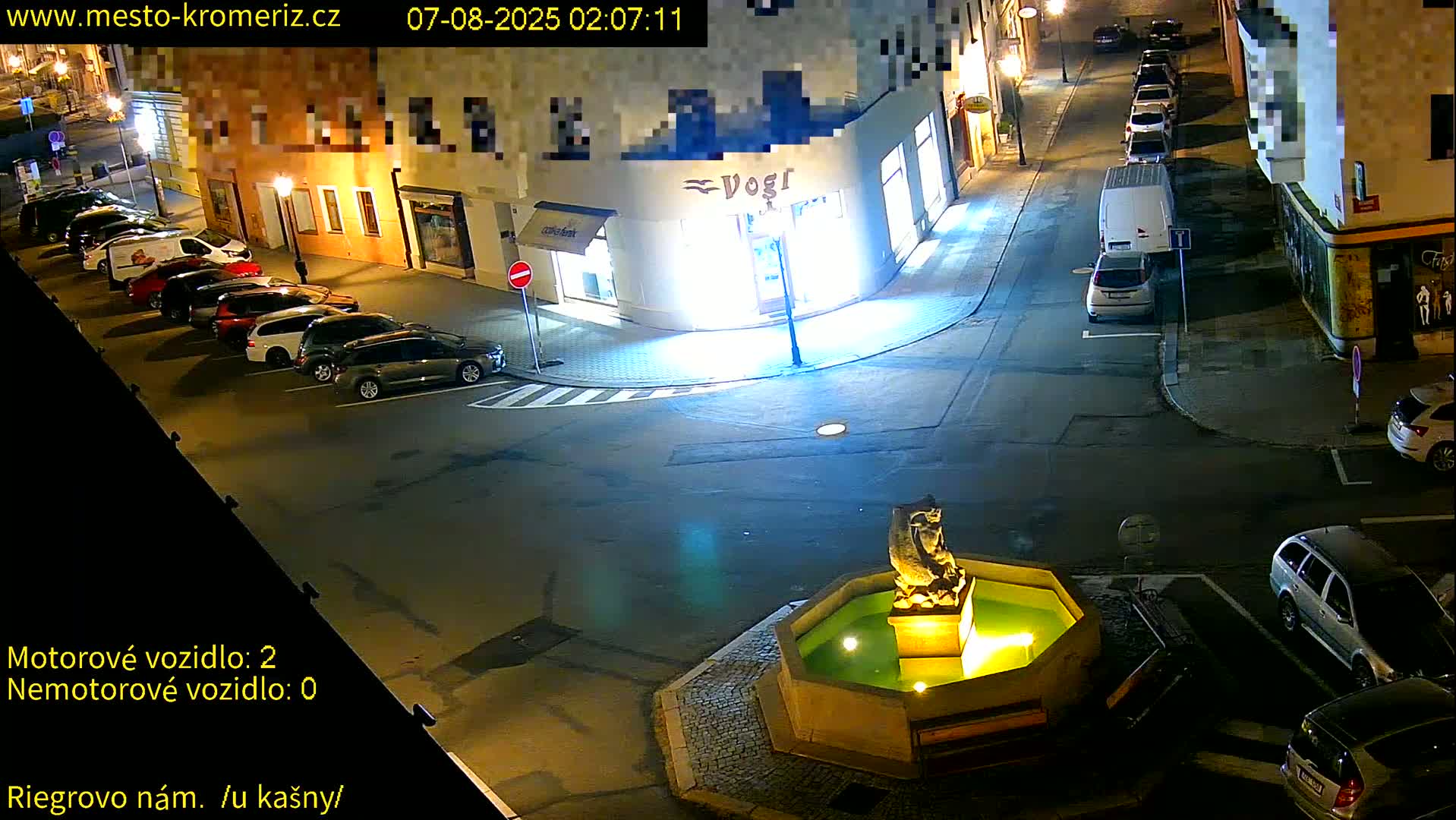 Kroměříž - Riegrovo Náměstí Fountain (Rieger Square) Live Cam - Kromeriz, Zlin, Czechia