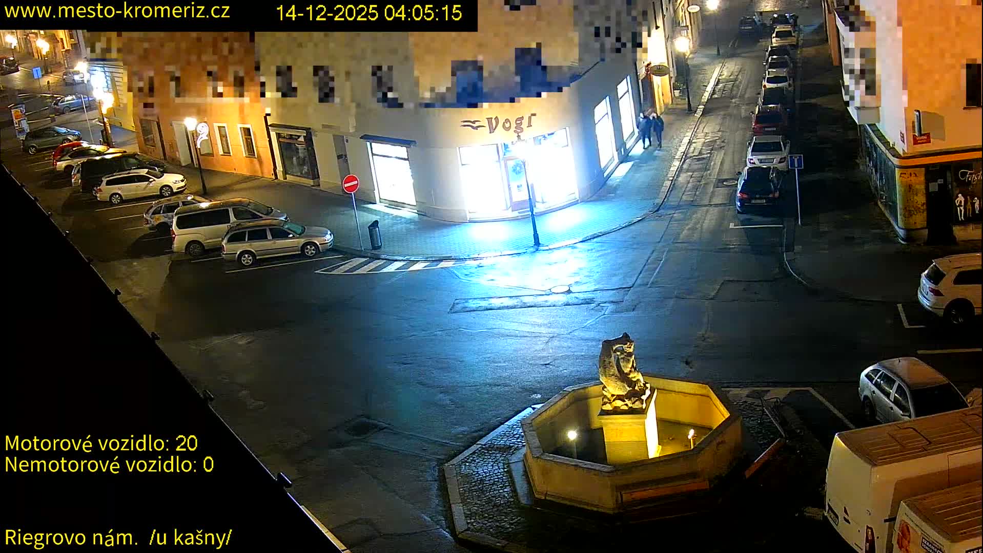 Kroměříž - Riegrovo Náměstí Fountain (Rieger Square) Live Cam - Kromeriz, Zlin, Czechia
