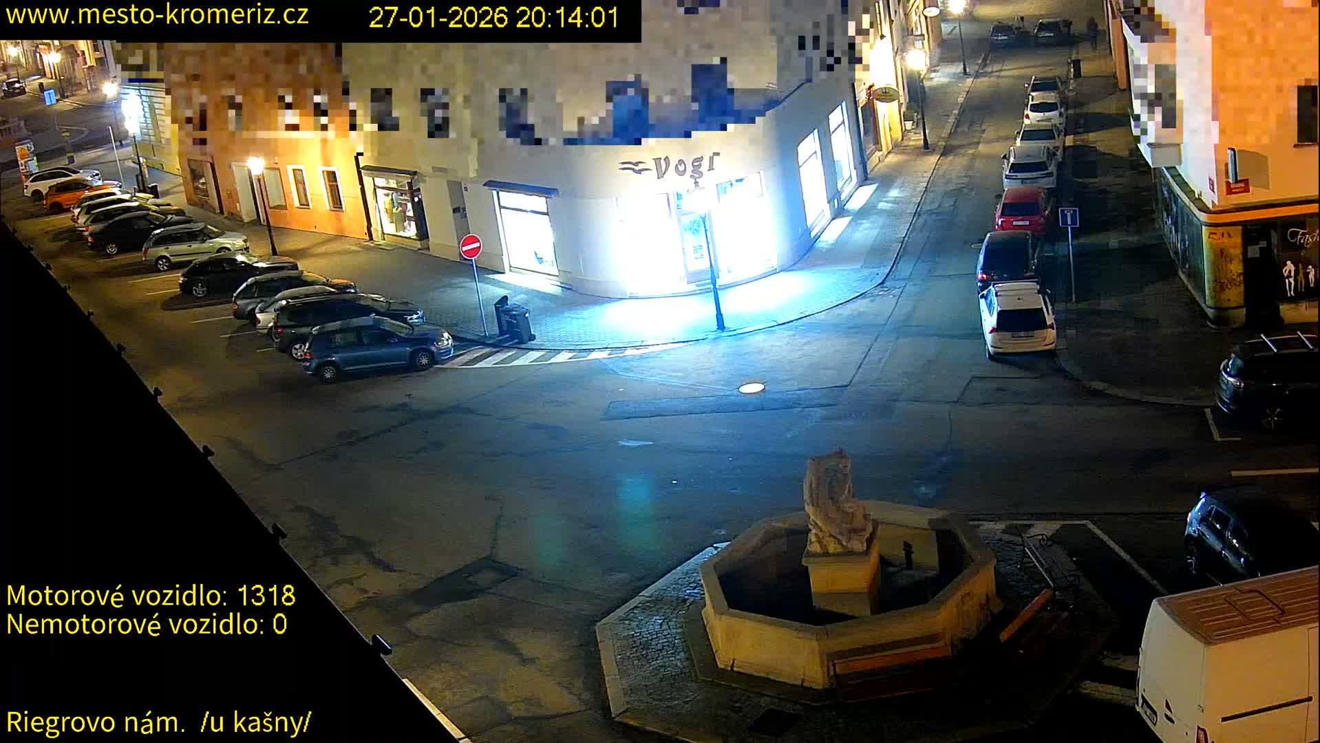 Kroměříž - Riegrovo Náměstí Fountain (Rieger Square) Live Cam - Kromeriz, Zlin, Czechia