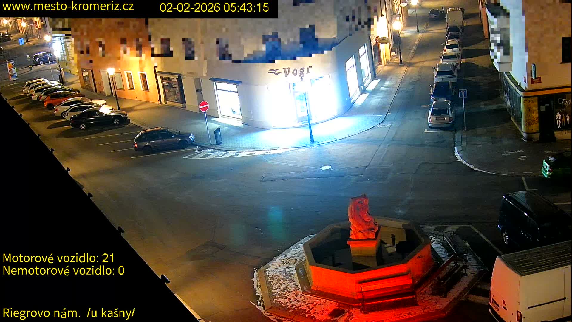 Kroměříž - Riegrovo Náměstí Fountain (Rieger Square) Live Cam - Kromeriz, Zlin, Czechia