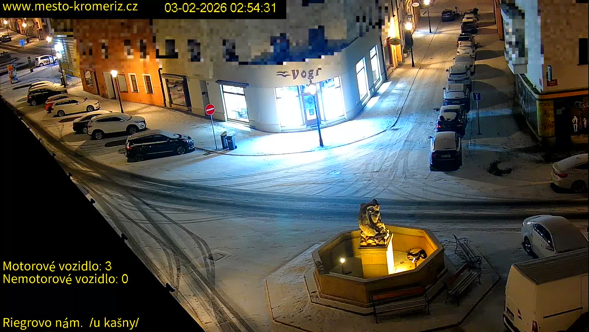 Kroměříž - Riegrovo Náměstí Fountain (Rieger Square) Live Cam - Kromeriz, Zlin, Czechia
