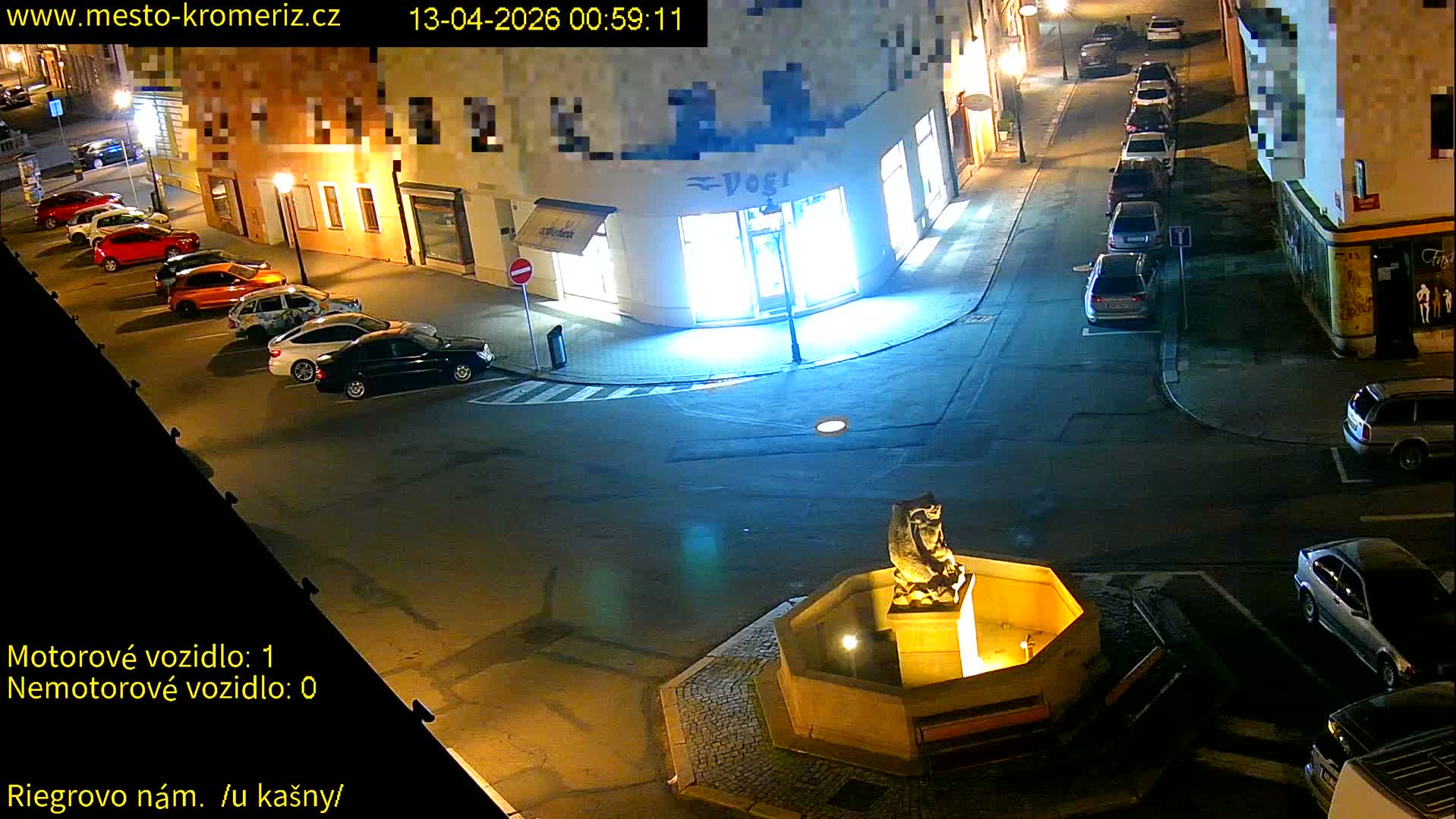 Kroměříž - Riegrovo Náměstí Fountain (Rieger Square) Live Cam - Kromeriz, Zlin, Czechia