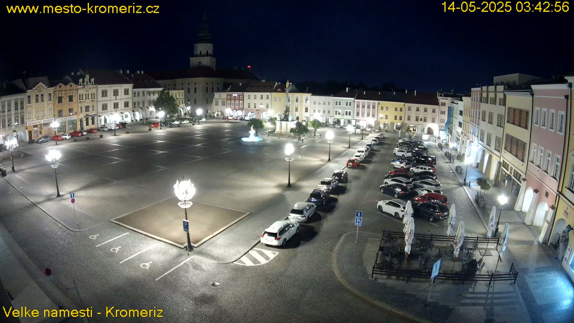 Kroměříž , (Velké náměstí ) Great Square Live Cam - Kromeriz, Zlin, Czechia