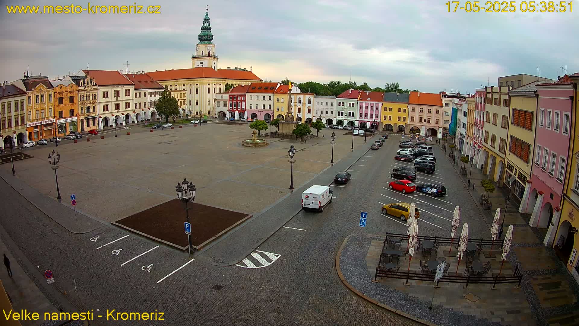Kroměříž , (Velké náměstí ) Great Square Live Cam - Kromeriz, Zlin, Czechia