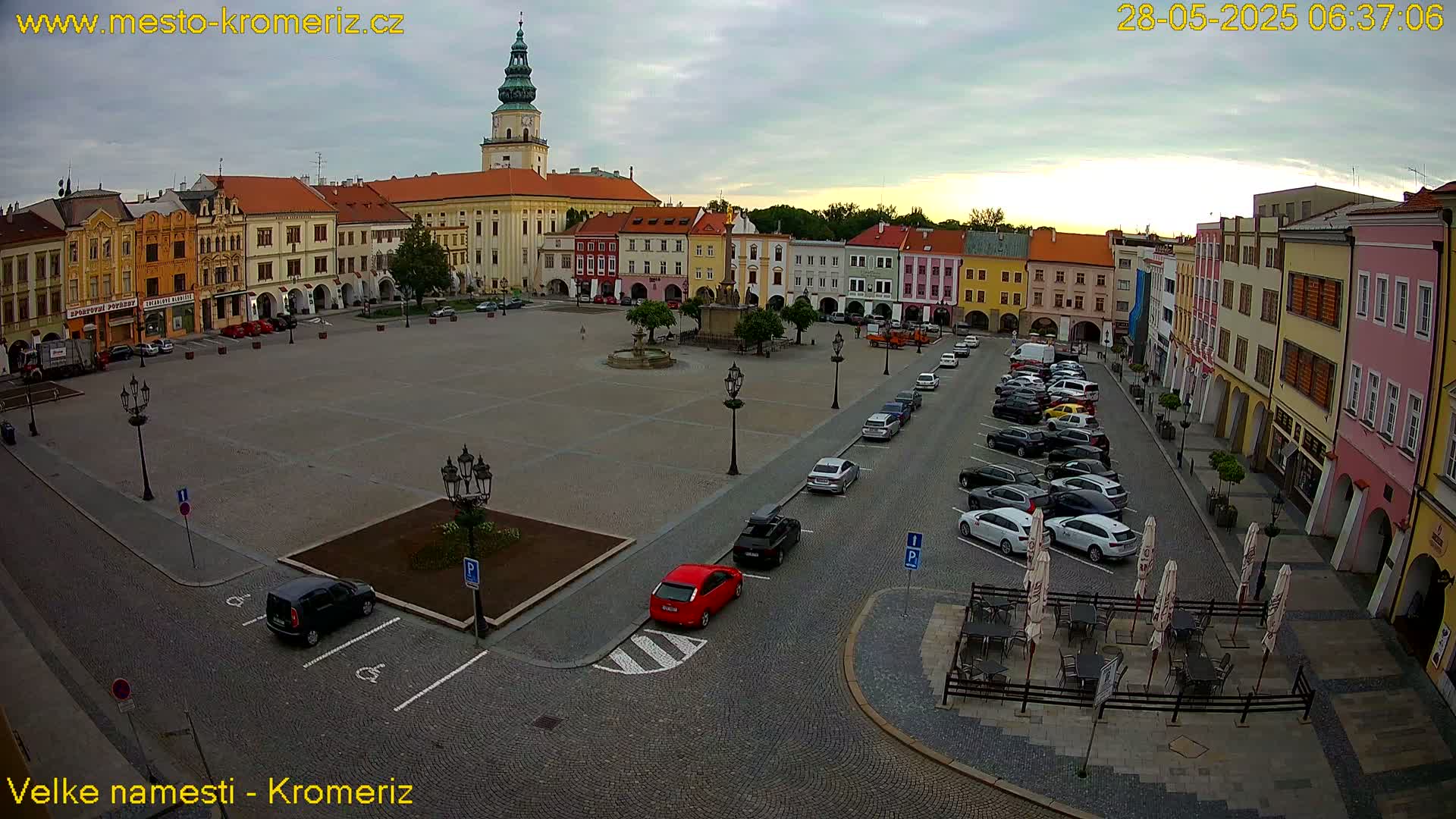 Kroměříž , (Velké náměstí ) Great Square Live Cam - Kromeriz, Zlin, Czechia