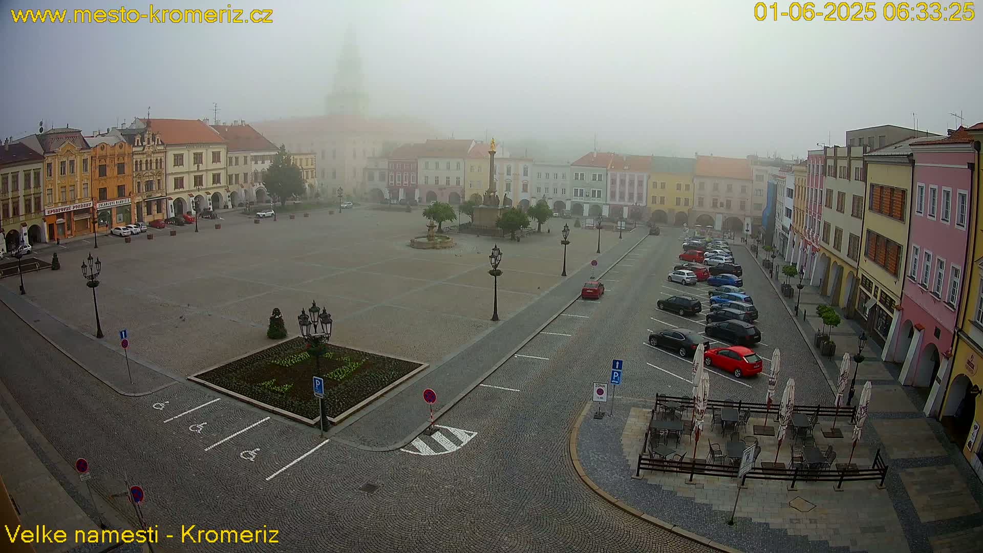Kroměříž , (Velké náměstí ) Great Square Live Cam - Kromeriz, Zlin, Czechia