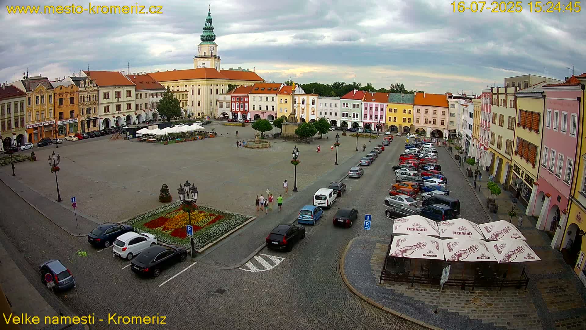 Kroměříž , (Velké náměstí ) Great Square Live Cam - Kromeriz, Zlin, Czechia