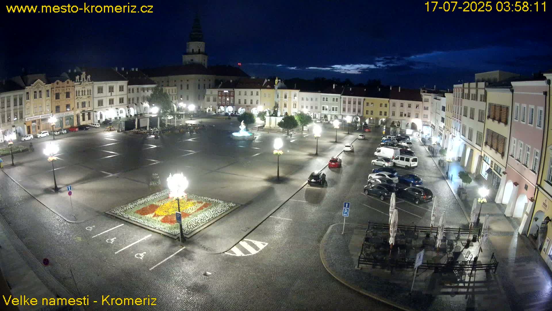 Kroměříž , (Velké náměstí ) Great Square Live Cam - Kromeriz, Zlin, Czechia