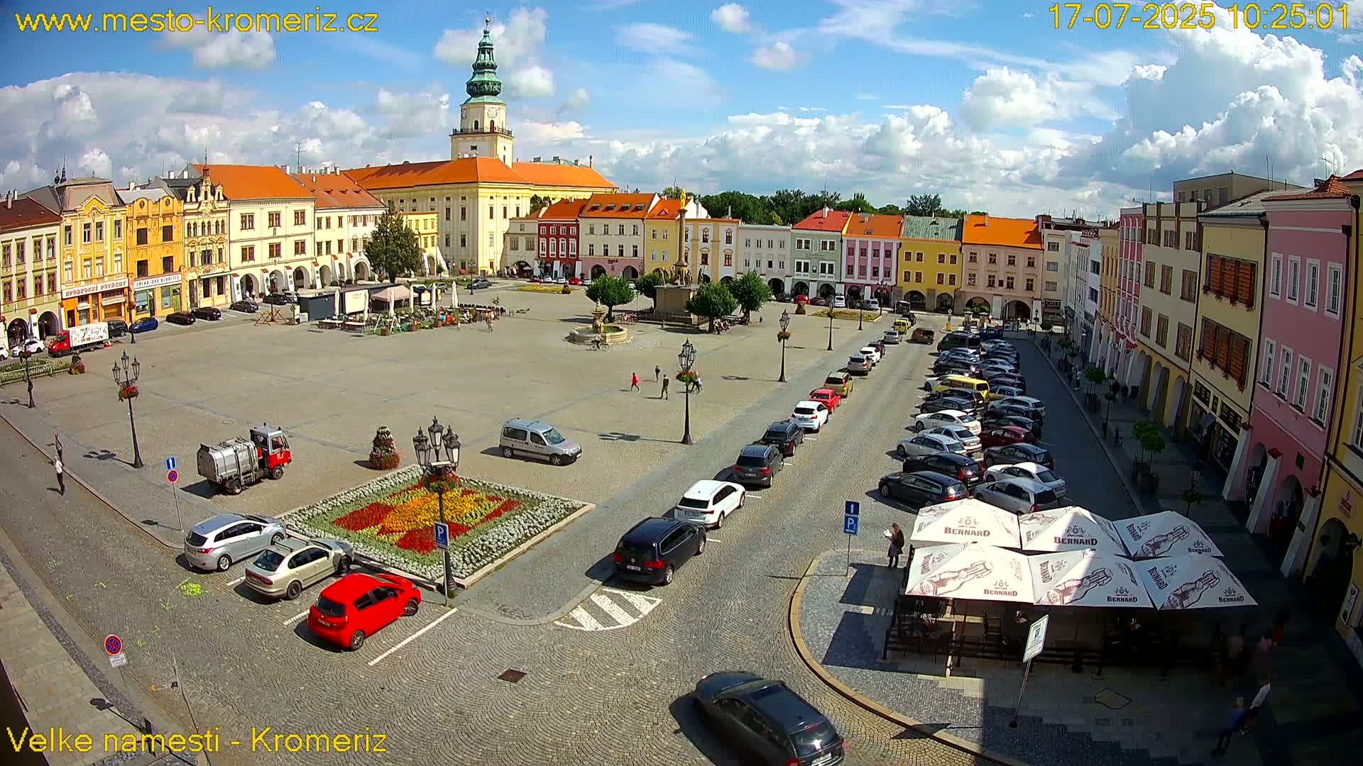 Kroměříž , (Velké náměstí ) Great Square Live Cam - Kromeriz, Zlin, Czechia