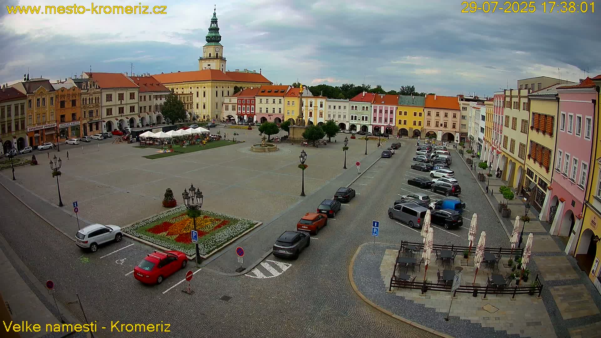 Kroměříž , (Velké náměstí ) Great Square Live Cam - Kromeriz, Zlin, Czechia