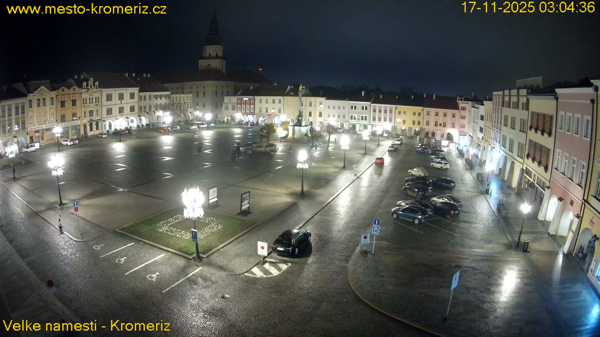 Kroměříž , (Velké náměstí ) Great Square Live Cam - Kromeriz, Zlin, Czechia