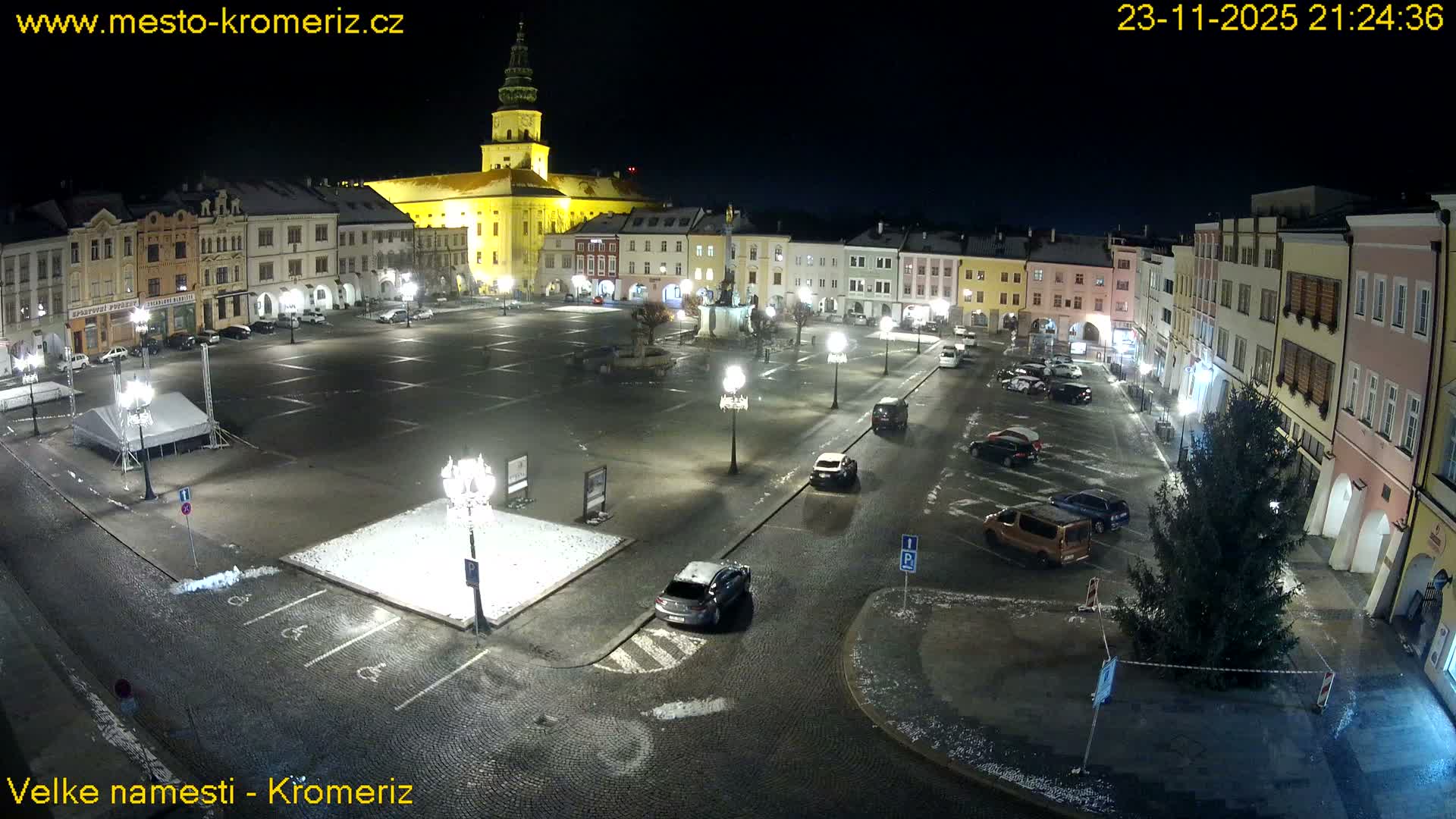 Kroměříž , (Velké náměstí ) Great Square Live Cam - Kromeriz, Zlin, Czechia
