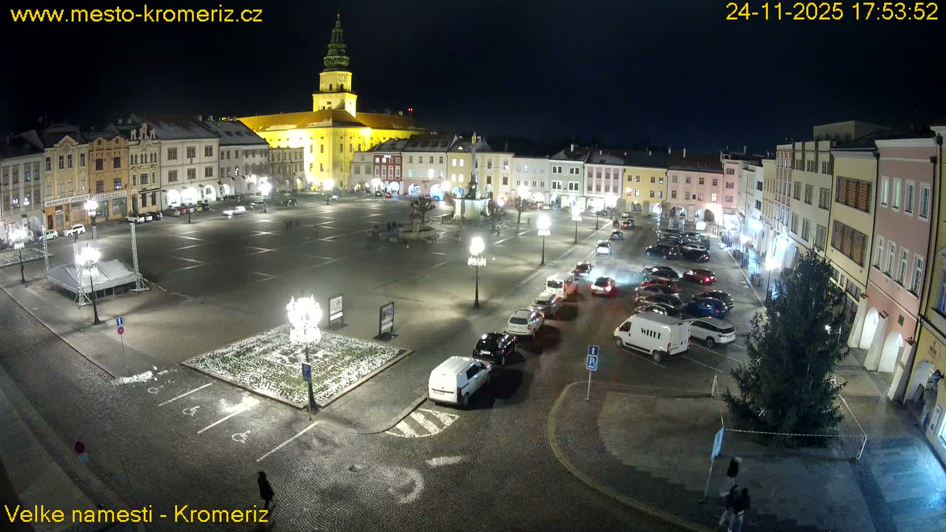 Kroměříž , (Velké náměstí ) Great Square Live Cam - Kromeriz, Zlin, Czechia