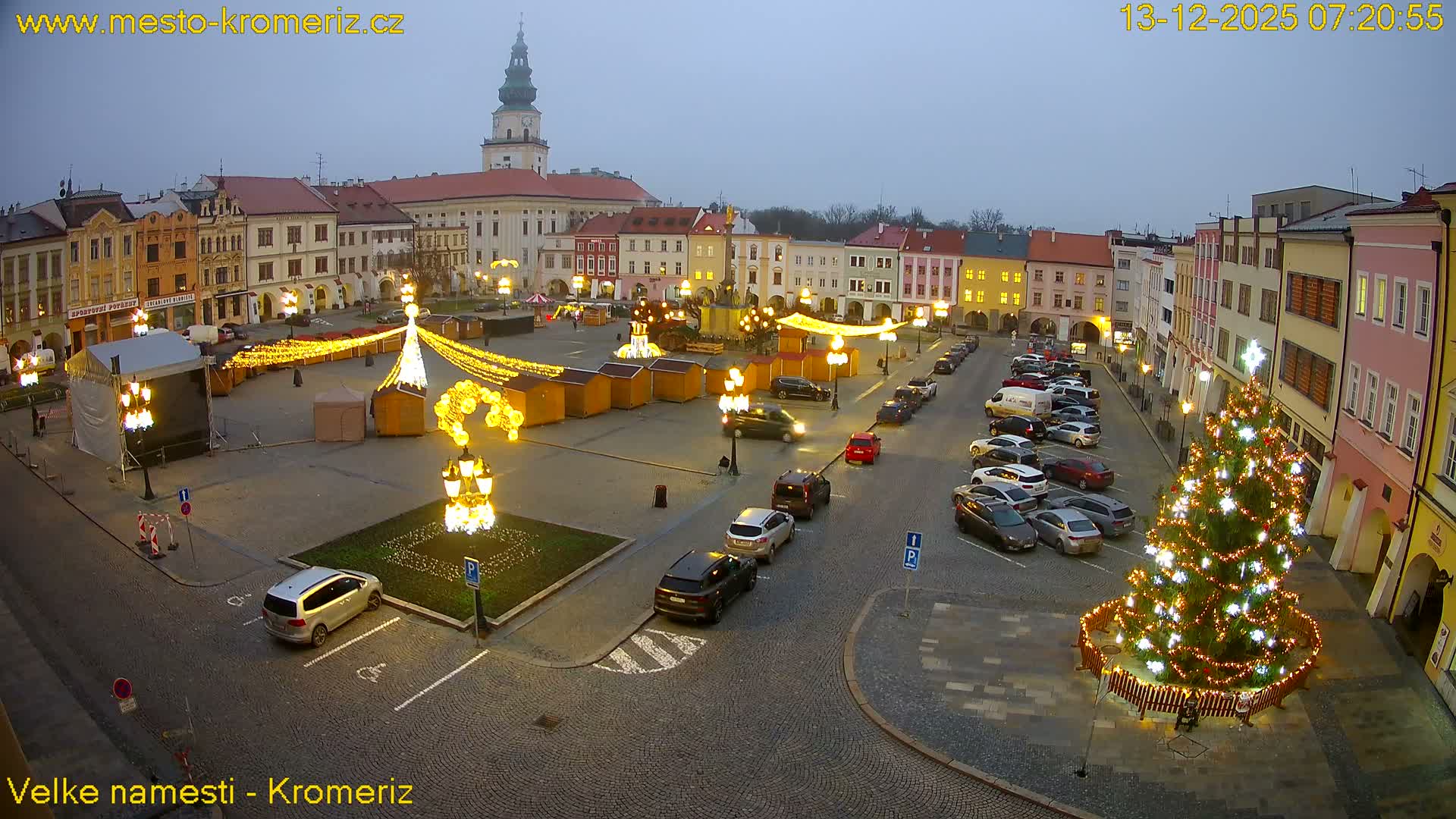 Kroměříž , (Velké náměstí ) Great Square Live Cam - Kromeriz, Zlin, Czechia