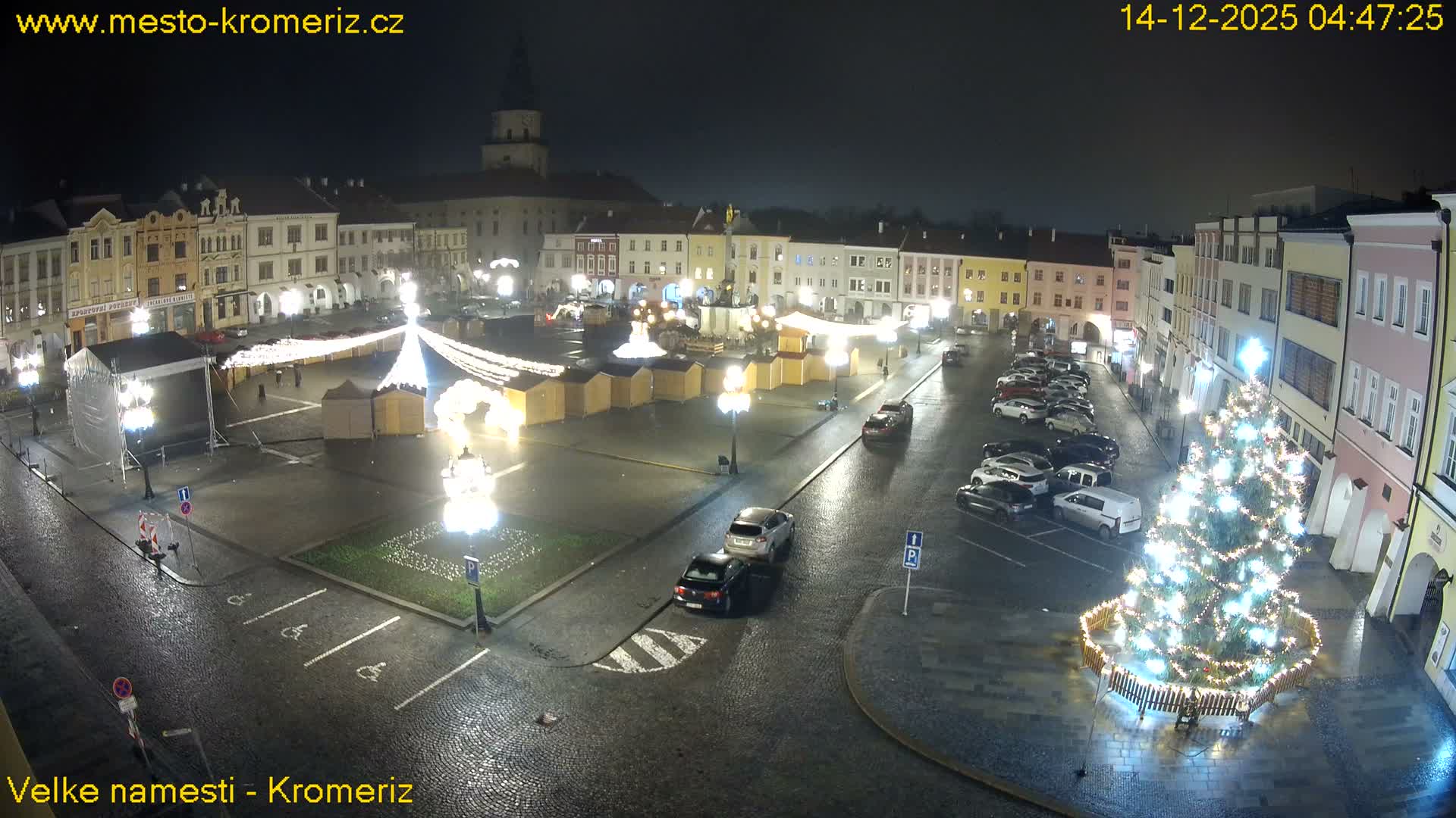Kroměříž , (Velké náměstí ) Great Square Live Cam - Kromeriz, Zlin, Czechia