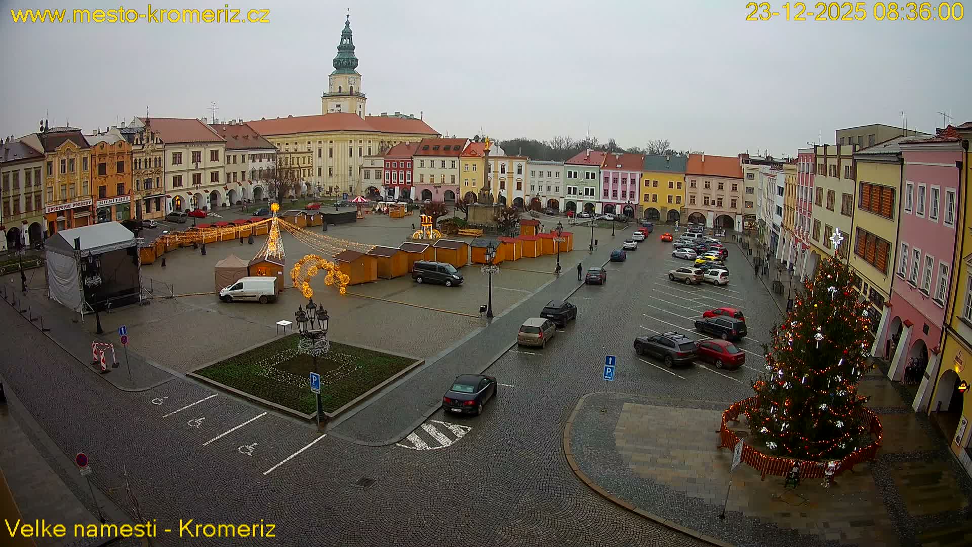 Kroměříž , (Velké náměstí ) Great Square Live Cam - Kromeriz, Zlin, Czechia