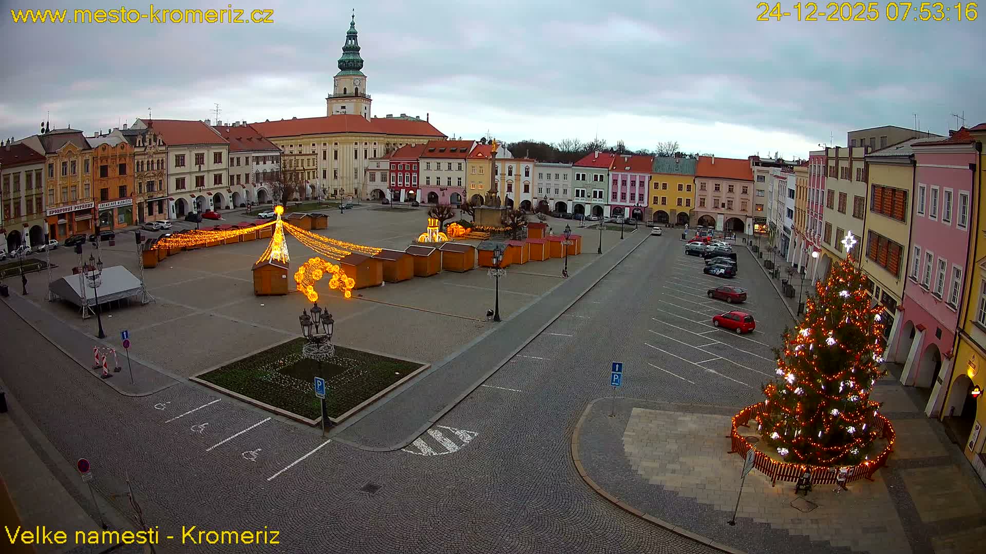 Kroměříž , (Velké náměstí ) Great Square Live Cam - Kromeriz, Zlin, Czechia