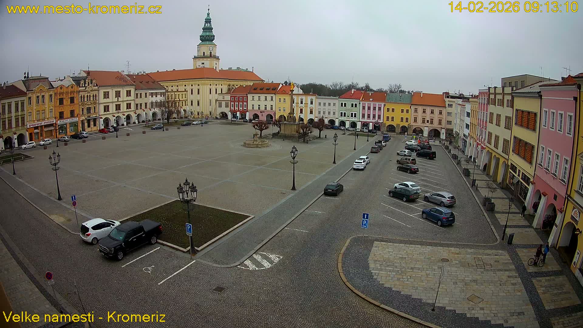 Kroměříž , (Velké náměstí ) Great Square Live Cam - Kromeriz, Zlin, Czechia