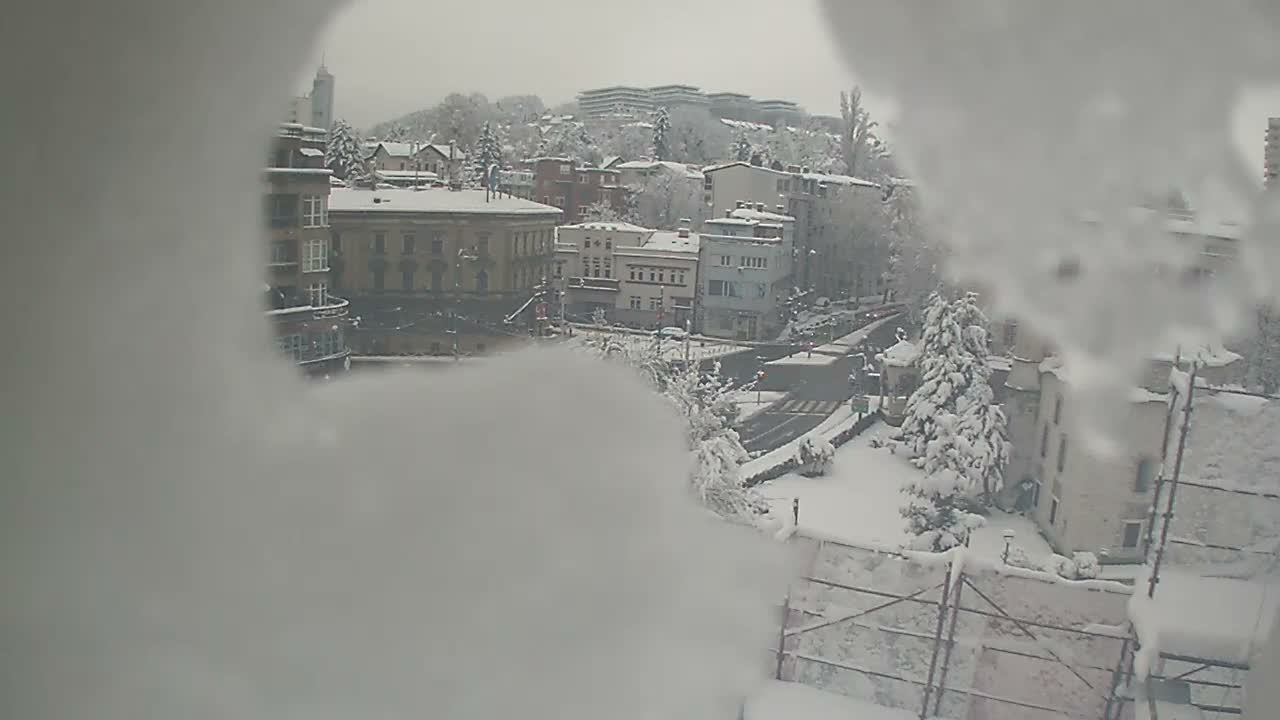 Općina ( Municipality ) Centar Sarajevo Hamza HumeMarsala Tita St Junction & Alipasina Mosque Live Cam - Centar, Sarajevo, Federation of Bosnia and Herzegovina,  Bosnia and Herzegovina 