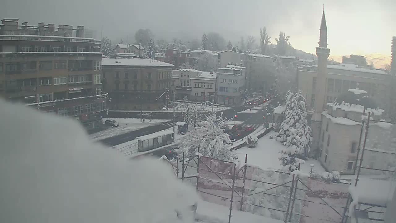 Općina ( Municipality ) Centar Sarajevo Hamza HumeMarsala Tita St Junction & Alipasina Mosque Live Cam - Centar, Sarajevo, Federation of Bosnia and Herzegovina,  Bosnia and Herzegovina 