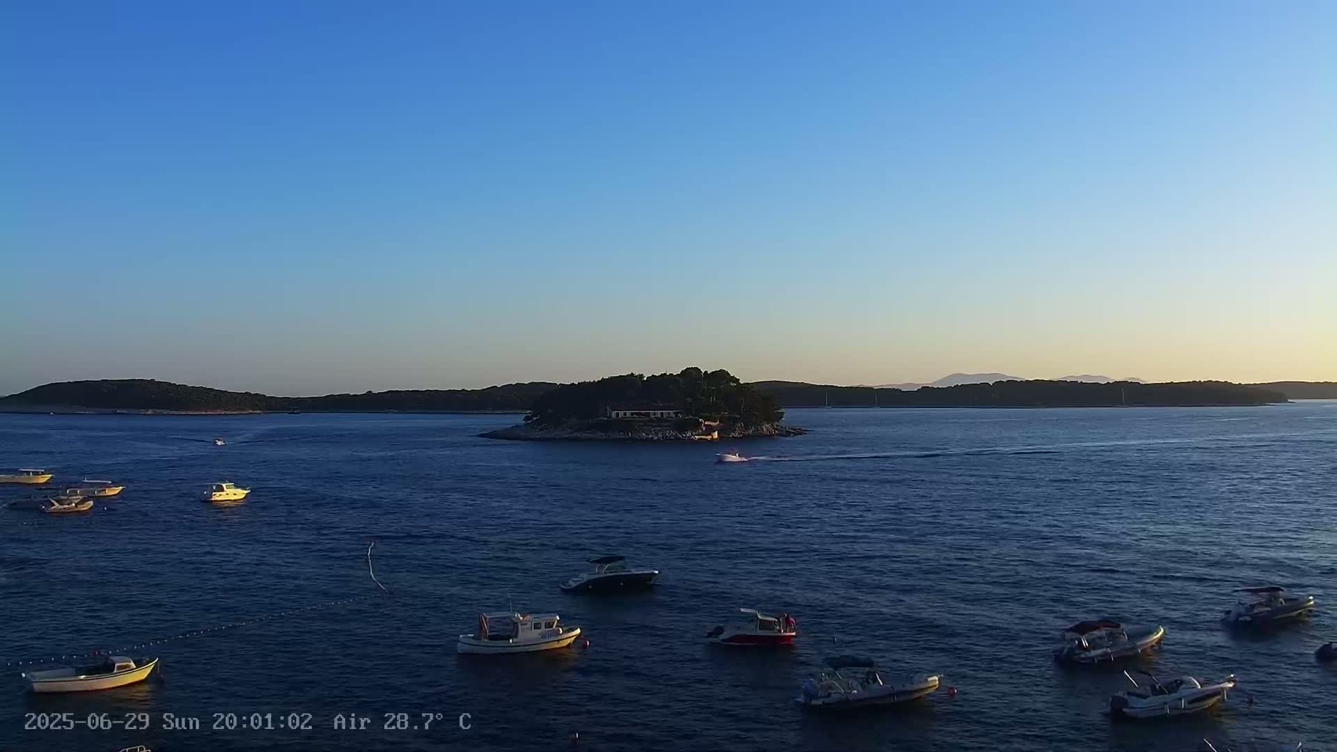 Dalmatia, Hvar Town  & Adriatic Coast Beach Kriza Panaromic Live Cam - Hvar, Grad Hvar, Split-Dalmatia, Croatia