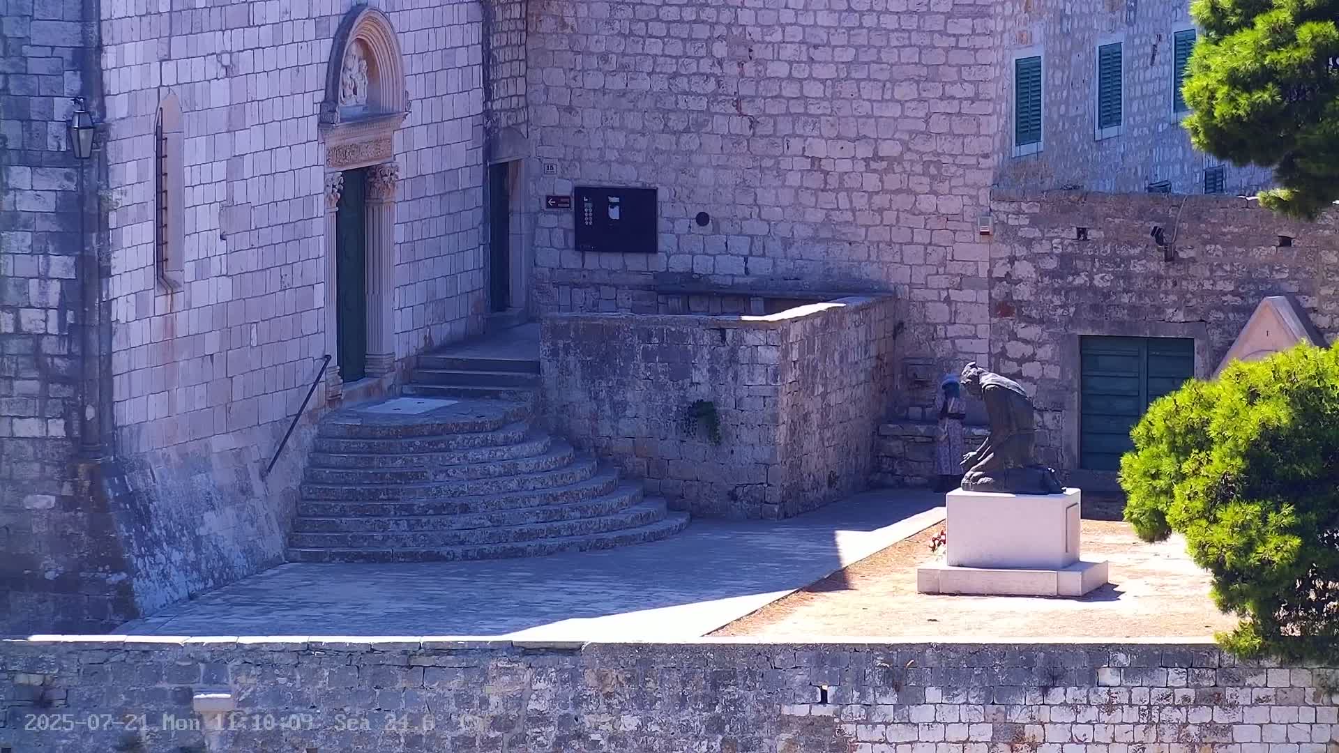 Dalmatia, Hvar Town  & Adriatic Coast Beach Kriza Panaromic Live Cam - Hvar, Grad Hvar, Split-Dalmatia, Croatia