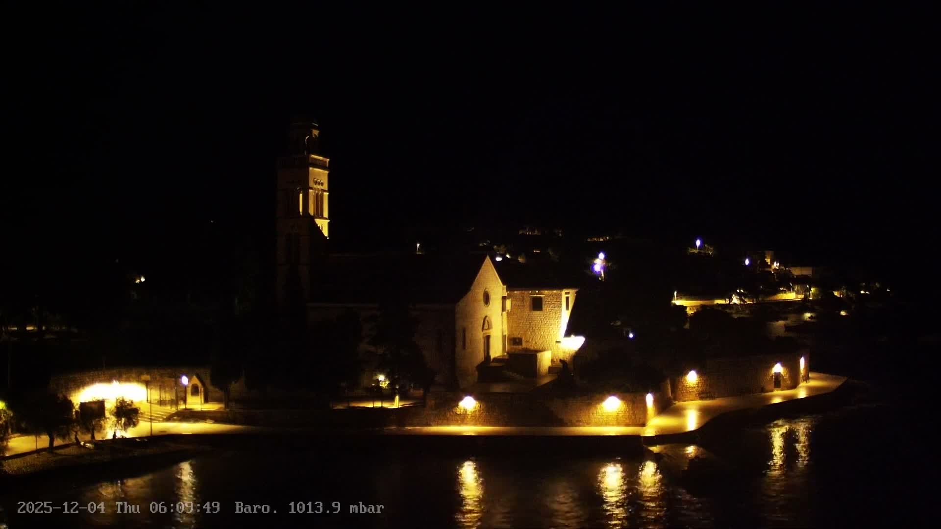Dalmatia, Hvar Town  & Adriatic Coast Beach Kriza Panaromic Live Cam - Hvar, Grad Hvar, Split-Dalmatia, Croatia