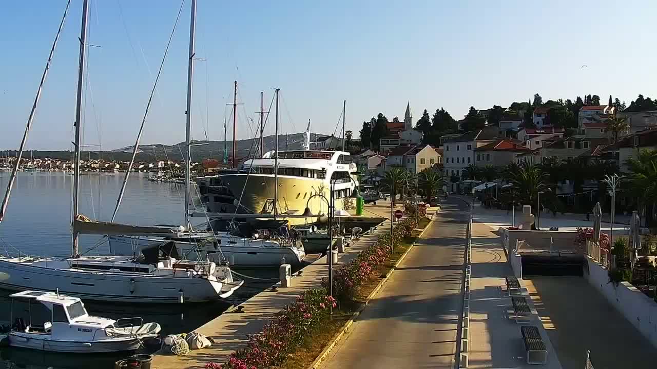 Rogoznica Village & Dalmatia Coast & Marine Live Cam - Ragoznica, Rogoznica Opcina, Šibenik-Knin, Croatia