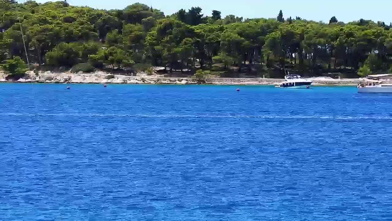 Rogoznica Village & Dalmatia Coast & Marine Live Cam - Ragoznica, Rogoznica Opcina, Šibenik-Knin, Croatia
