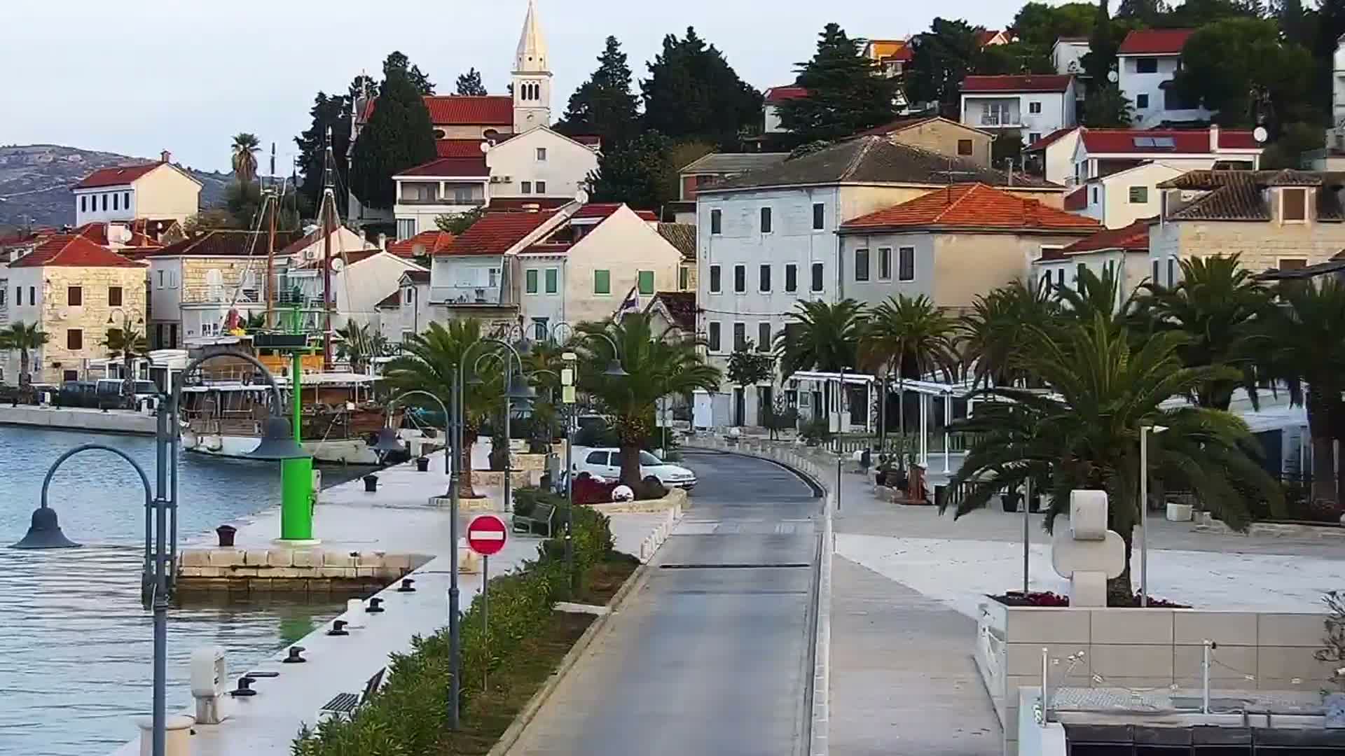 Rogoznica Village & Dalmatia Coast & Marine Live Cam - Ragoznica, Rogoznica Opcina, Šibenik-Knin, Croatia