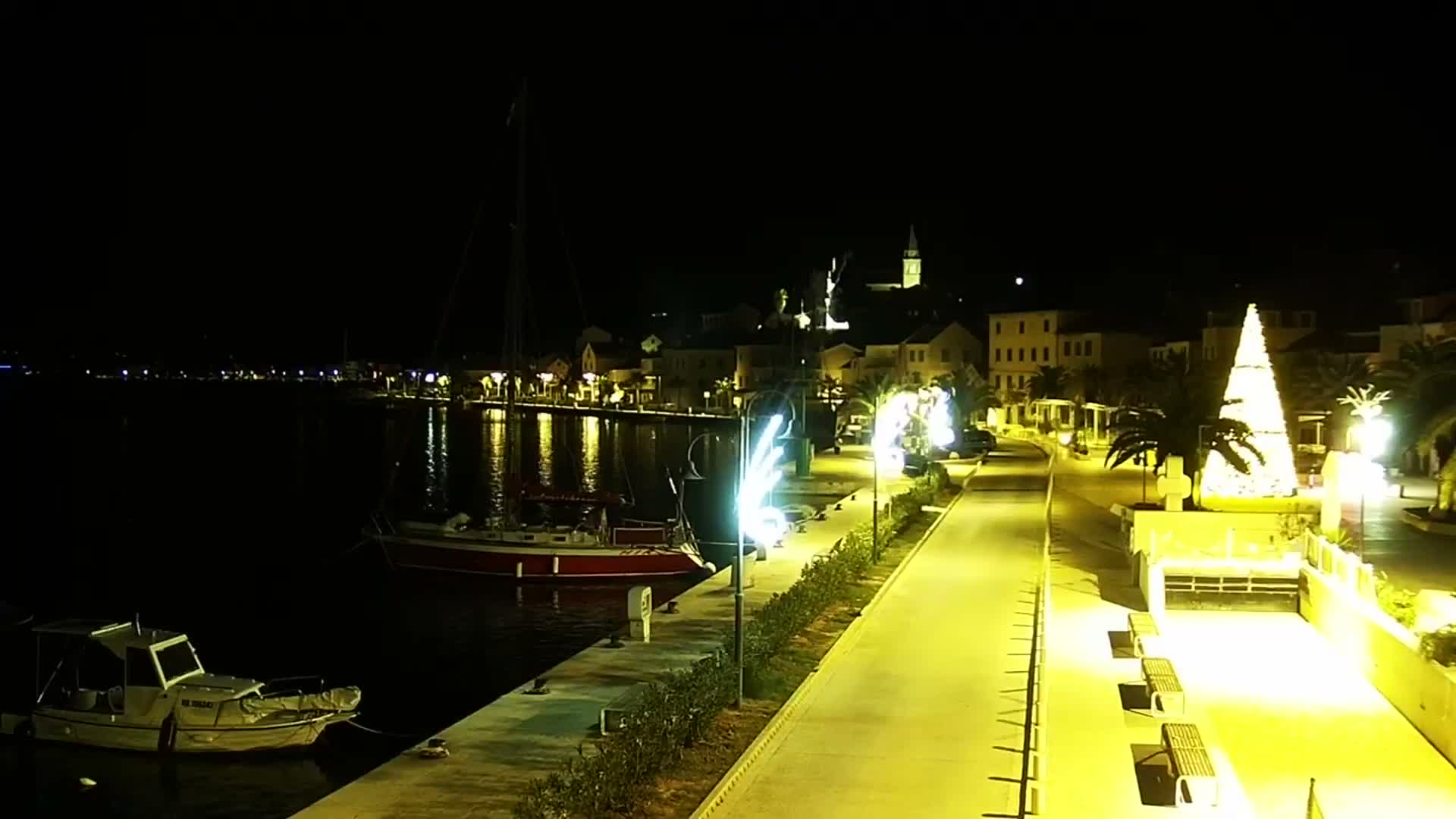 Rogoznica Village & Dalmatia Coast & Marine Live Cam - Ragoznica, Rogoznica Opcina, Šibenik-Knin, Croatia