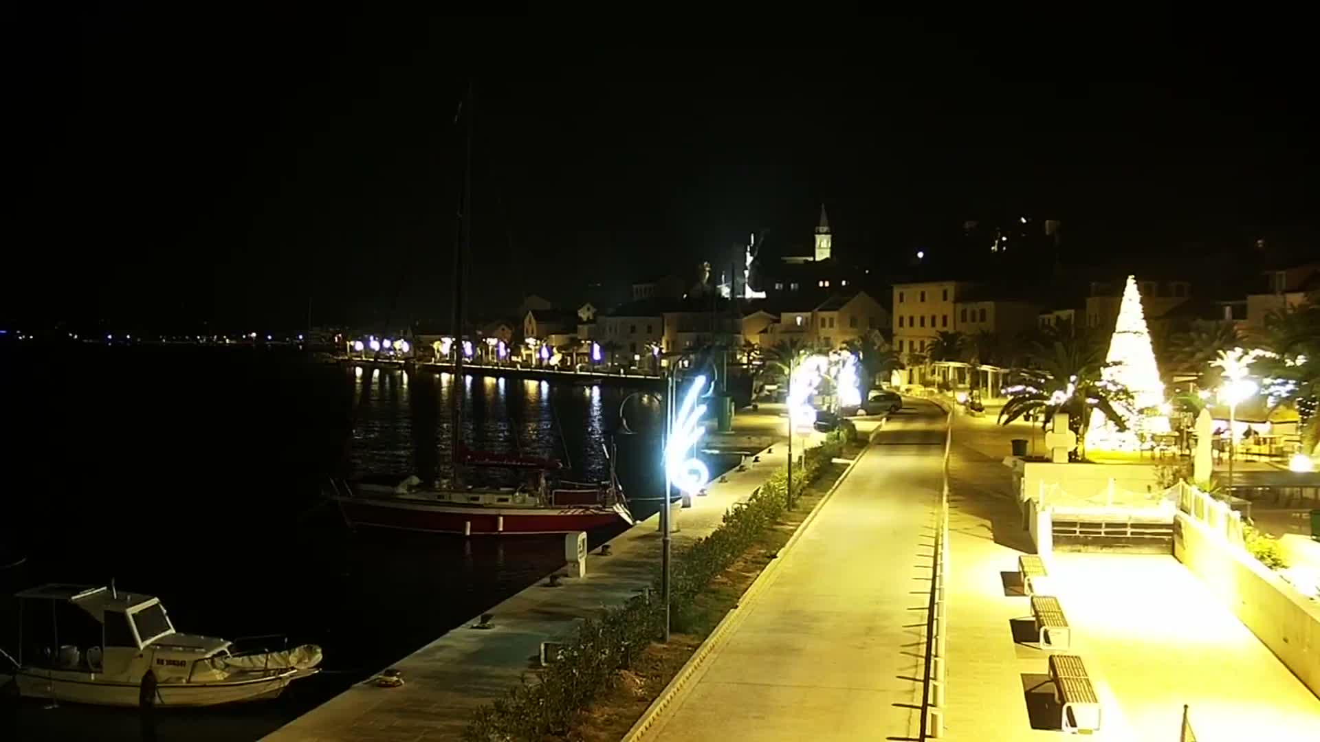 Rogoznica Village & Dalmatia Coast & Marine Live Cam - Ragoznica, Rogoznica Opcina, Šibenik-Knin, Croatia