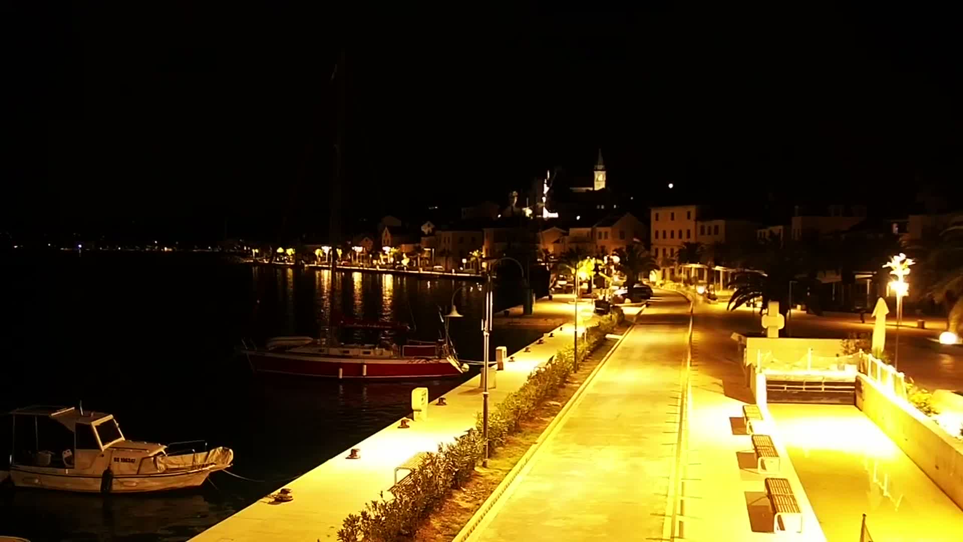 Rogoznica Village & Dalmatia Coast & Marine Live Cam - Ragoznica, Rogoznica Opcina, Šibenik-Knin, Croatia