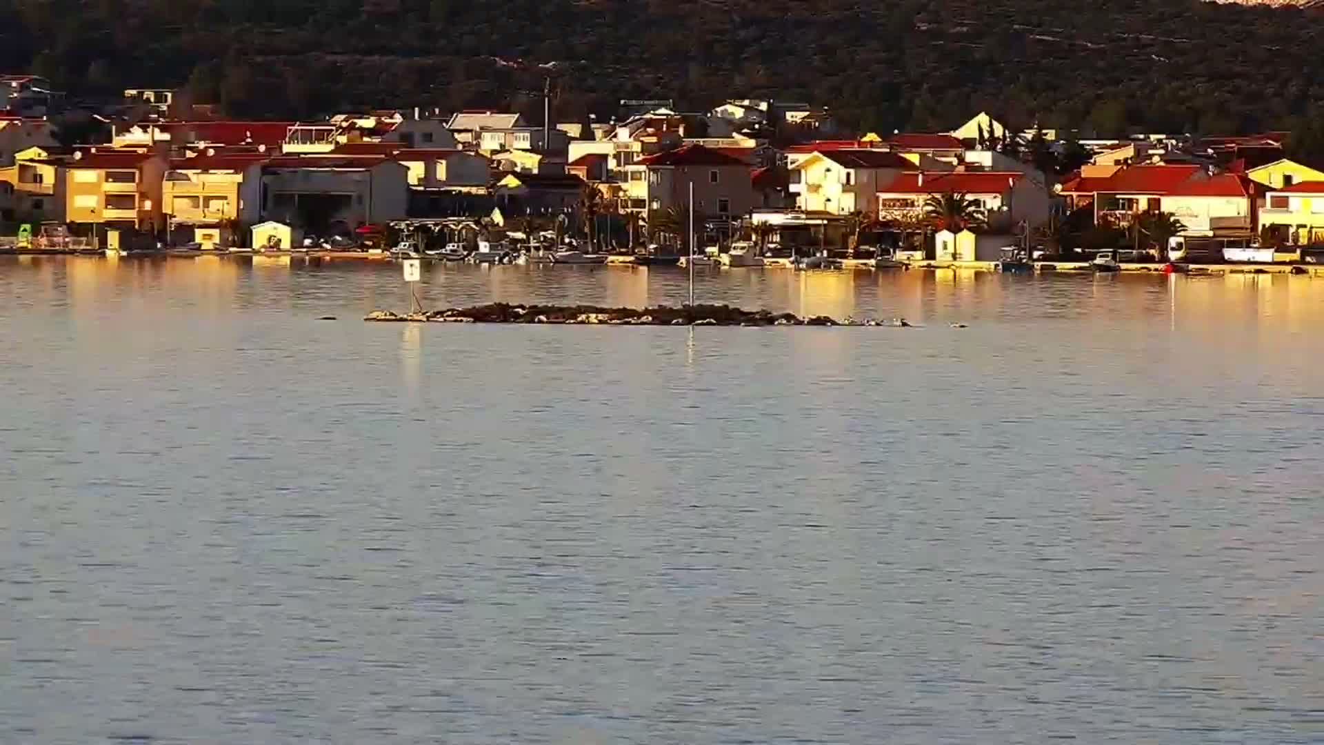 Rogoznica Village & Dalmatia Coast & Marine Live Cam - Ragoznica, Rogoznica Opcina, Šibenik-Knin, Croatia