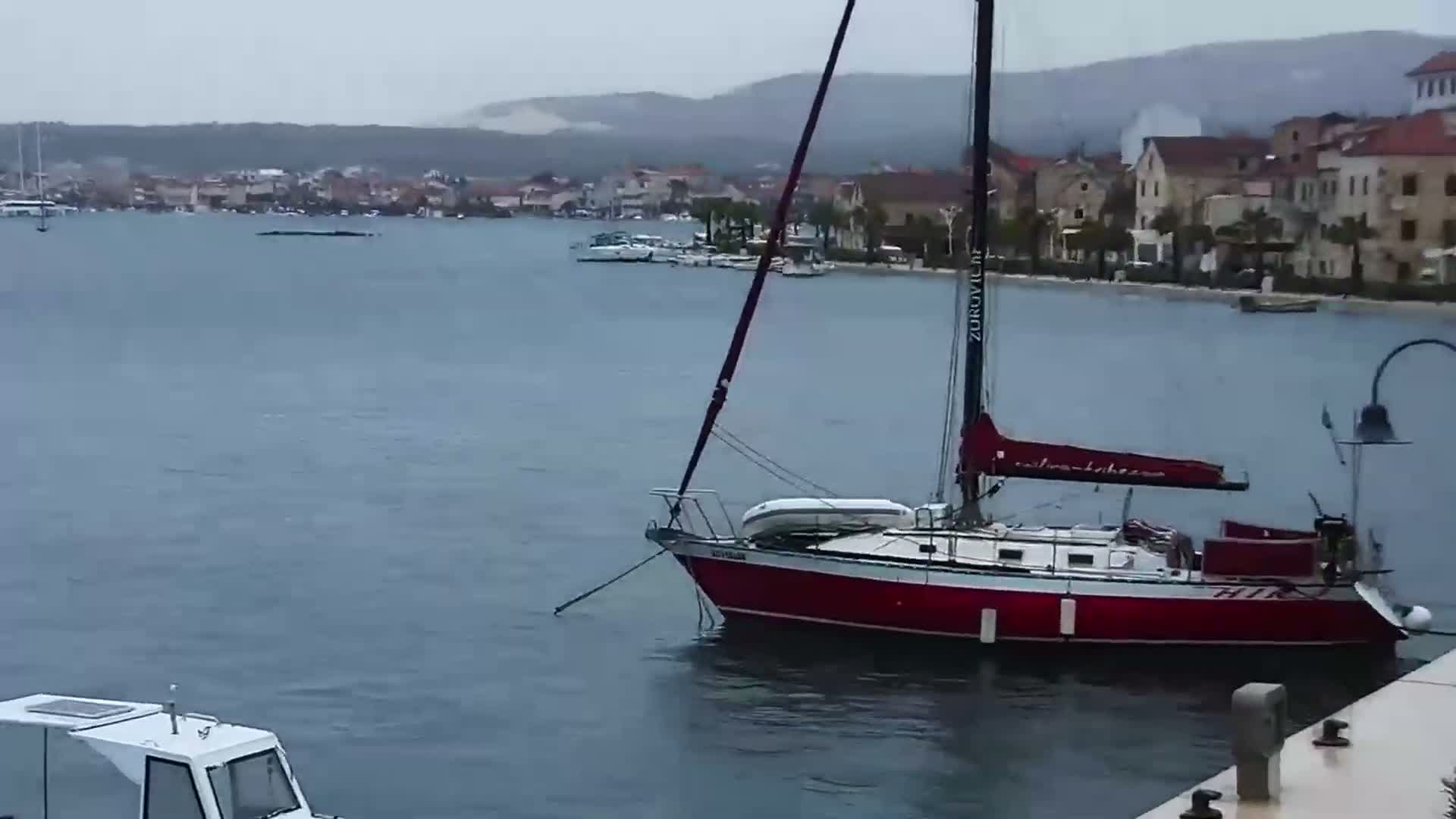 Rogoznica Village & Dalmatia Coast & Marine Live Cam - Ragoznica, Rogoznica Opcina, Šibenik-Knin, Croatia