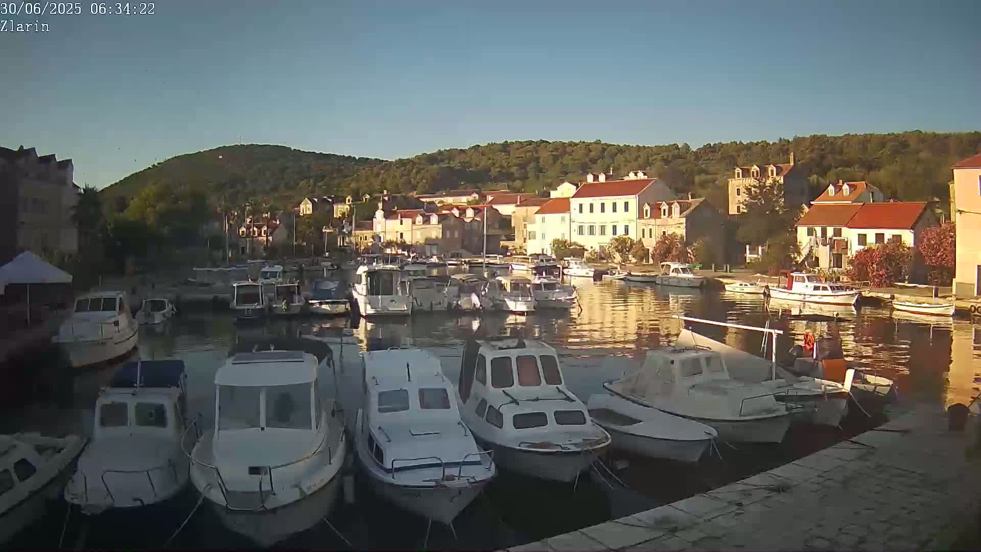 Zlarin Village & Marine & Dalmatia Coast Live Cam - Zlarin , Sibenic,  Šibenik-Knin, Croatia