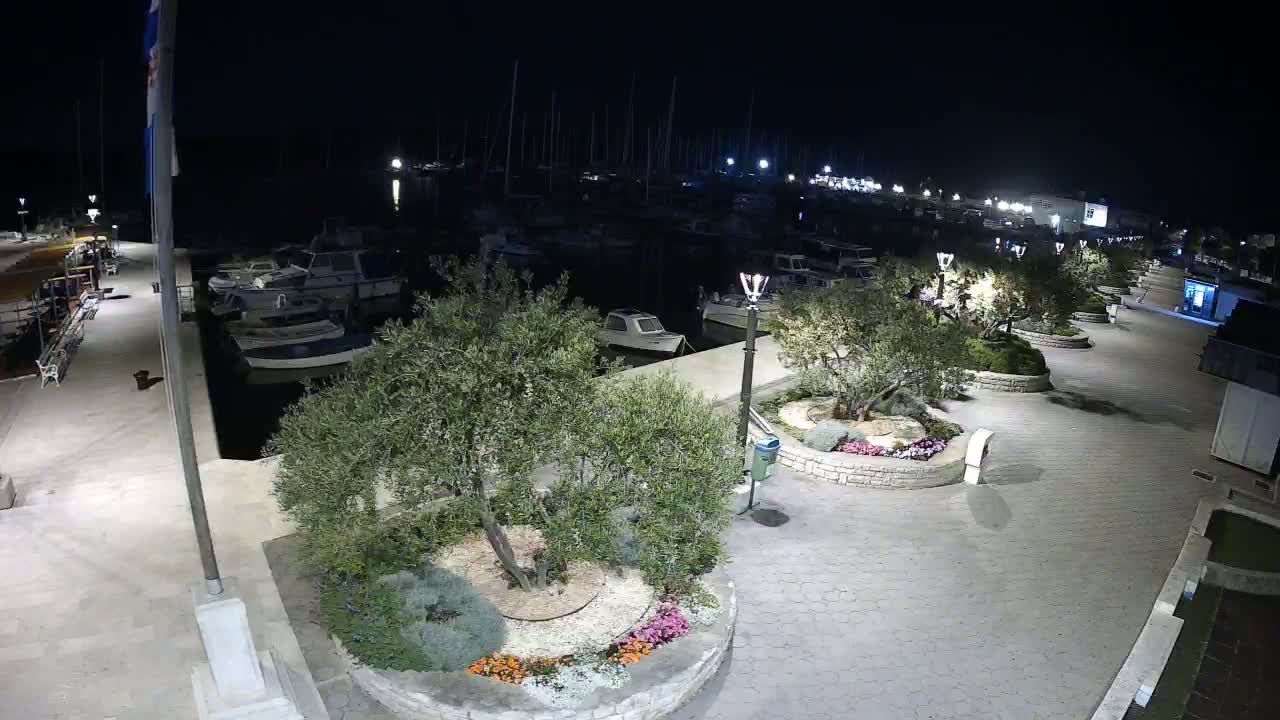 Pirovac Coast & Marine Live Cam - Pirovac, Općina Pirovac, Šibenik-Knin, Croatia