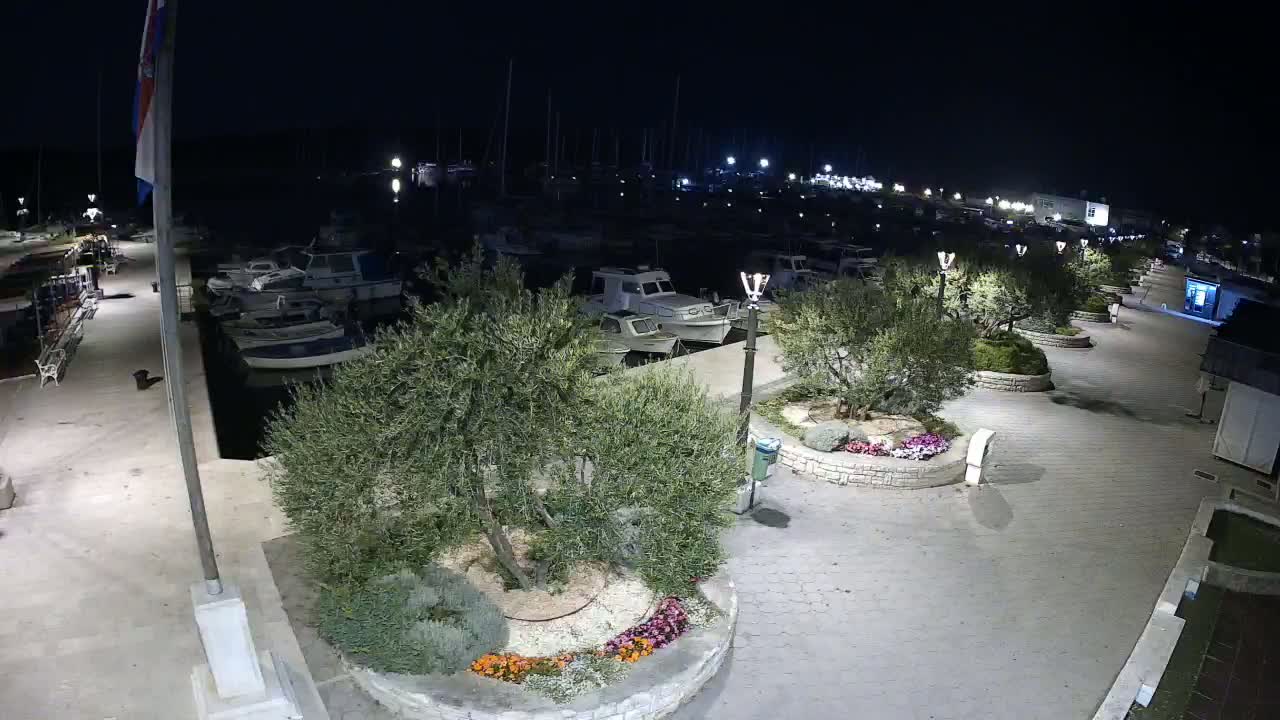 Pirovac Coast & Marine Live Cam - Pirovac, Općina Pirovac, Šibenik-Knin, Croatia