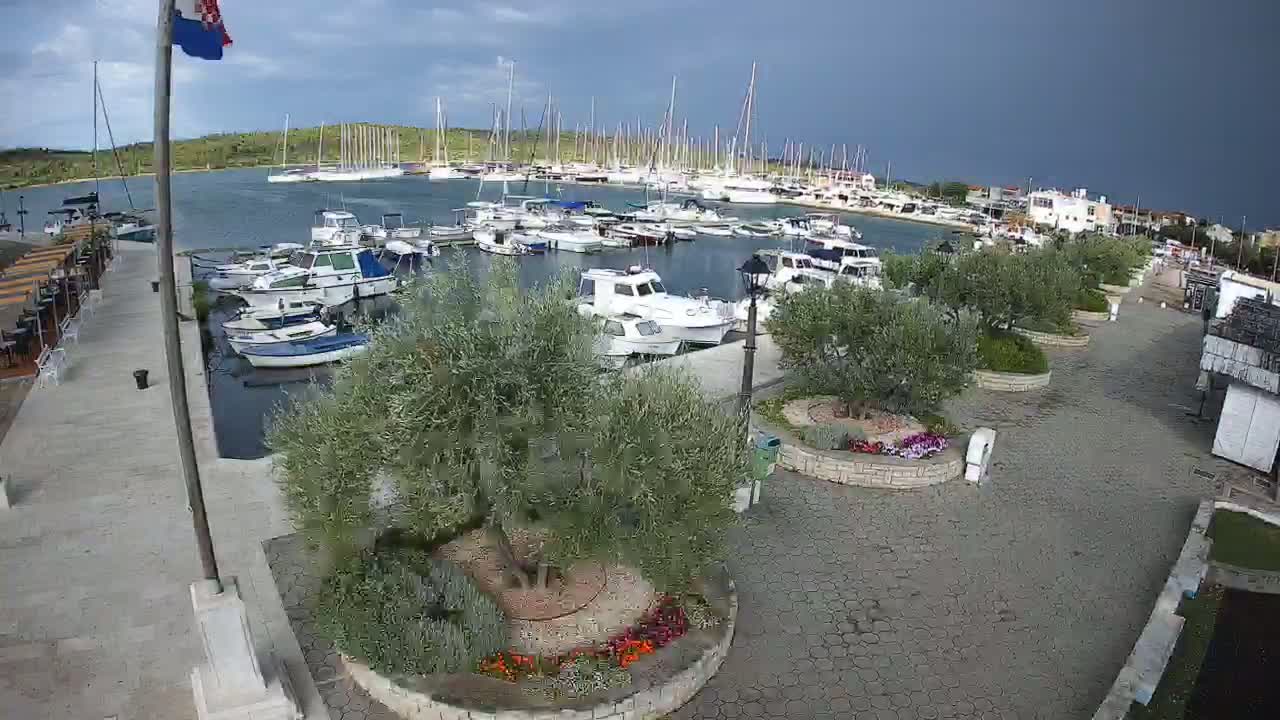Pirovac Coast & Marine Live Cam - Pirovac, Općina Pirovac, Šibenik-Knin, Croatia